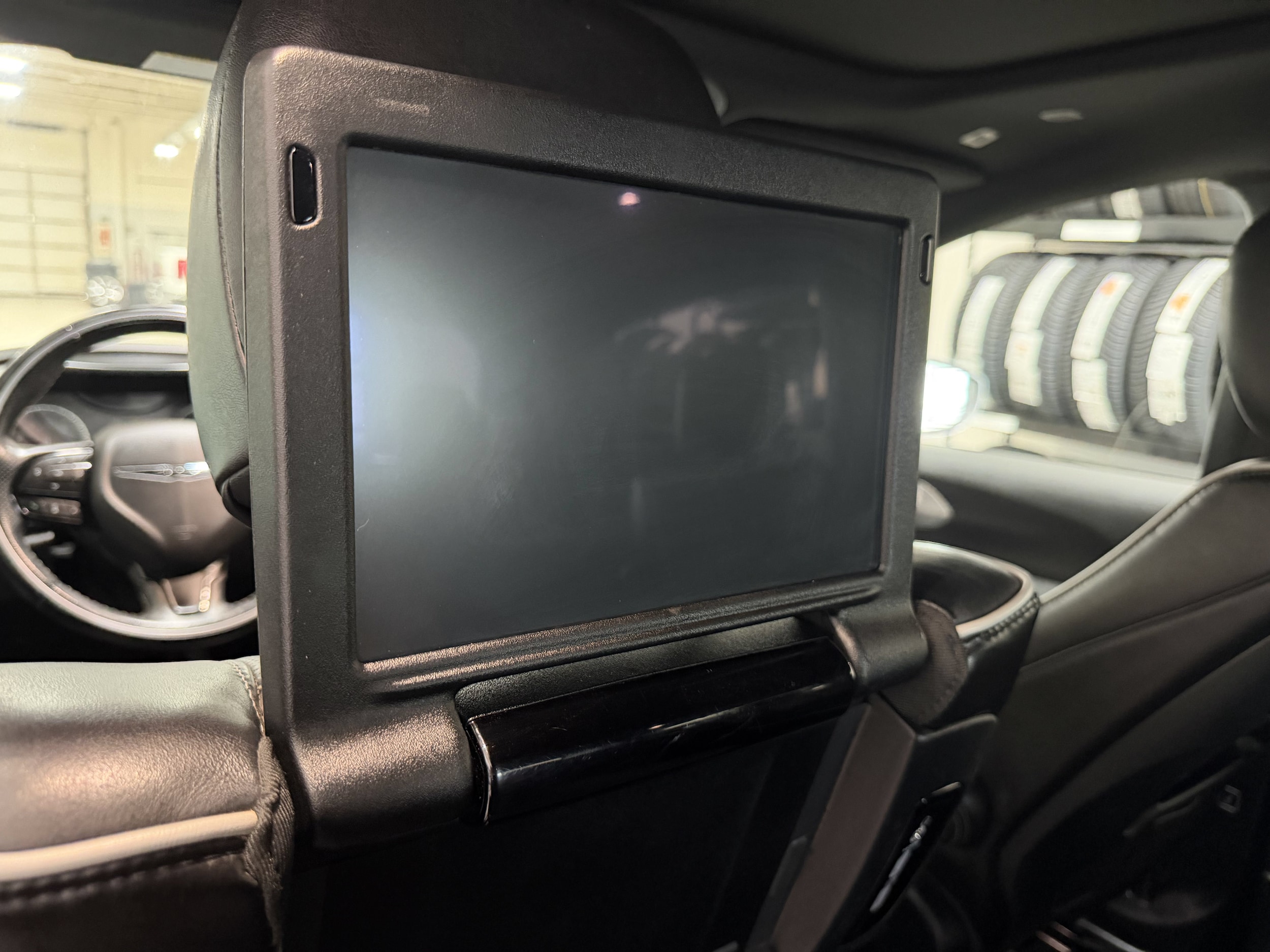 2018 Chrysler Pacifica Limited - Photo 27
