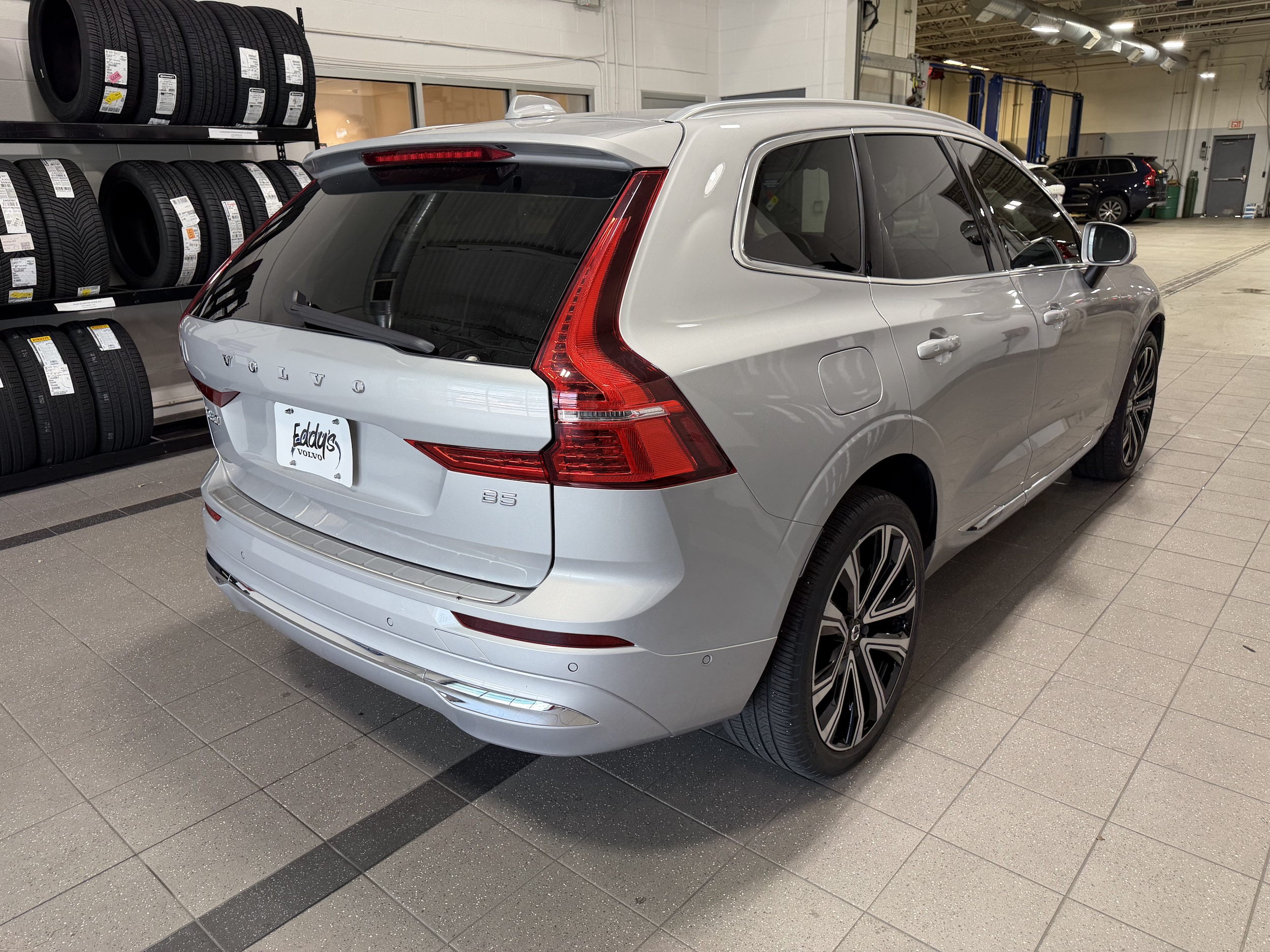 2023 Volvo XC60 Ultimate - Photo 9
