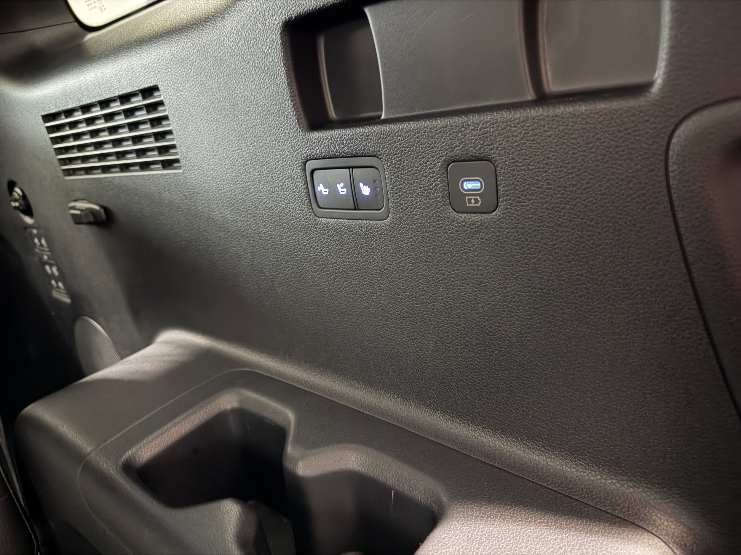 2023 Hyundai Palisade Limited - Photo 35