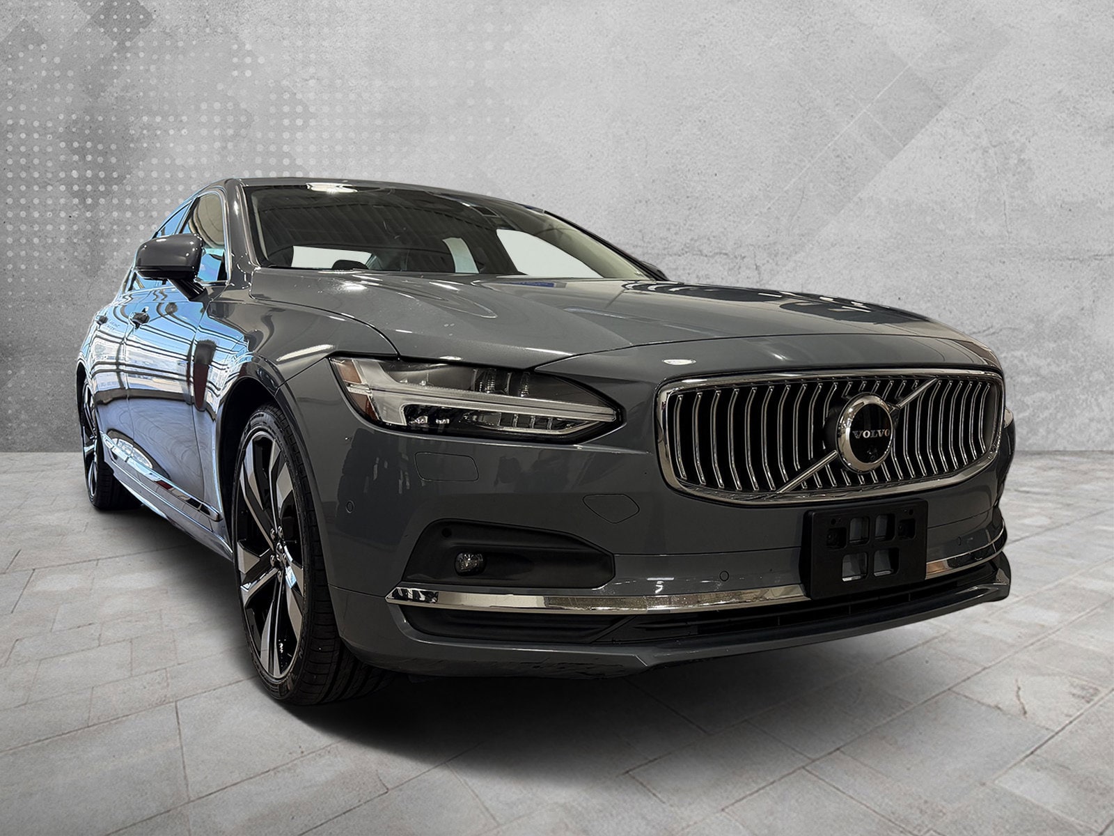 2023 Volvo S90 B6 Plus AWD's photo