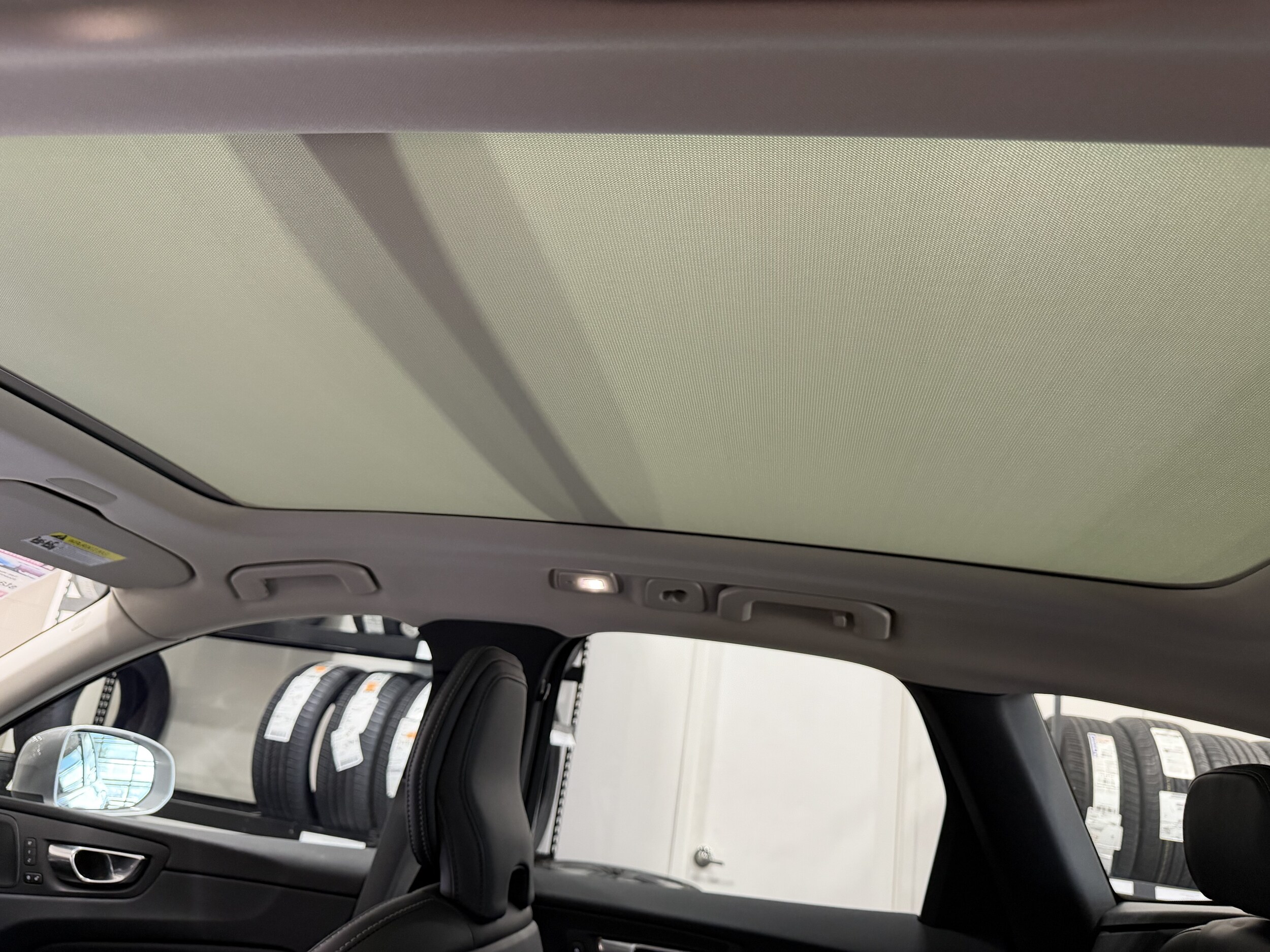 2023 Volvo XC60 Ultimate - Photo 23