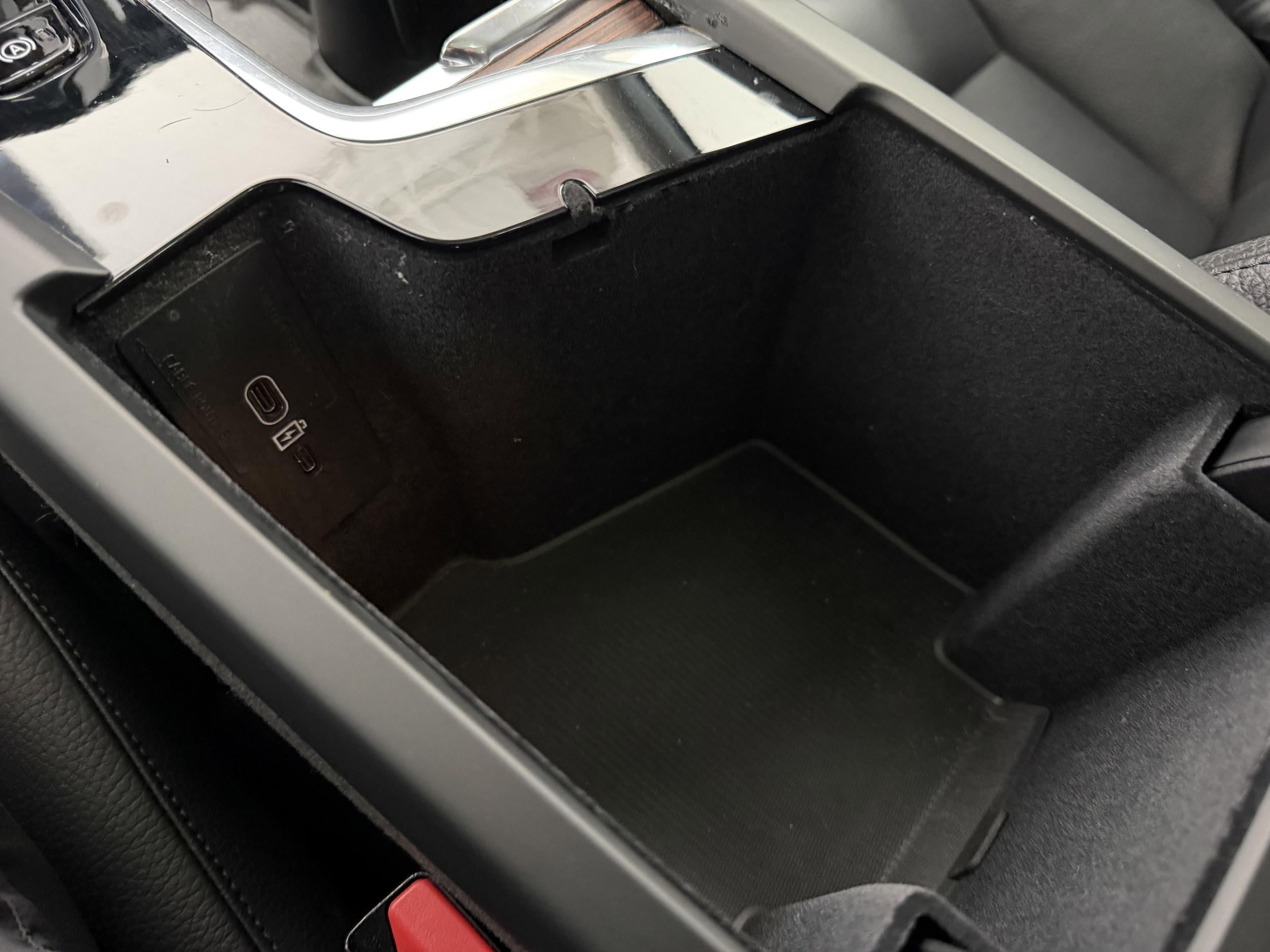 2023 Volvo XC60 Plus - Photo 23