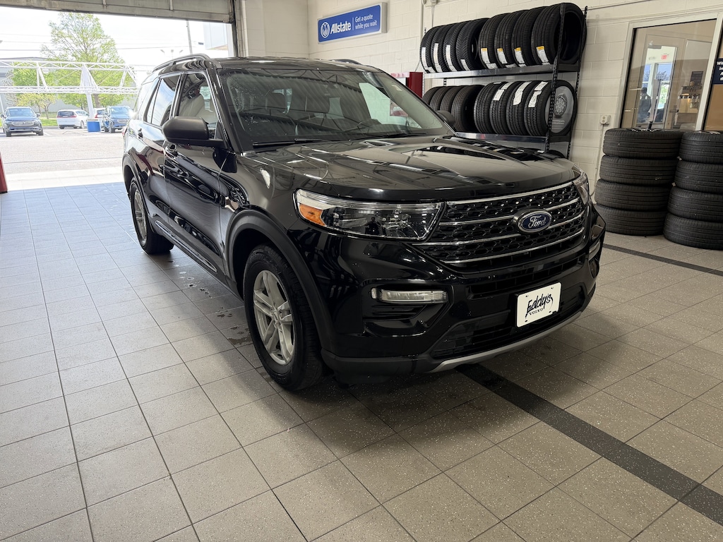 Used 2022 Ford Explorer XLT Sport Utility