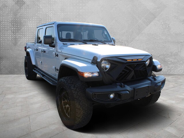 2022 Jeep Gladiator Sport Crew Cab Pickup