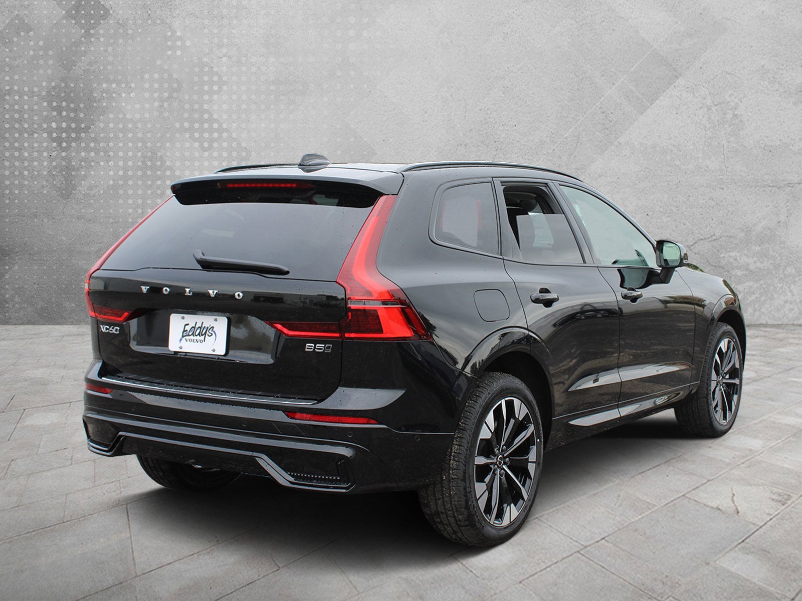 2026 Volvo XC60 Plus - Photo 7