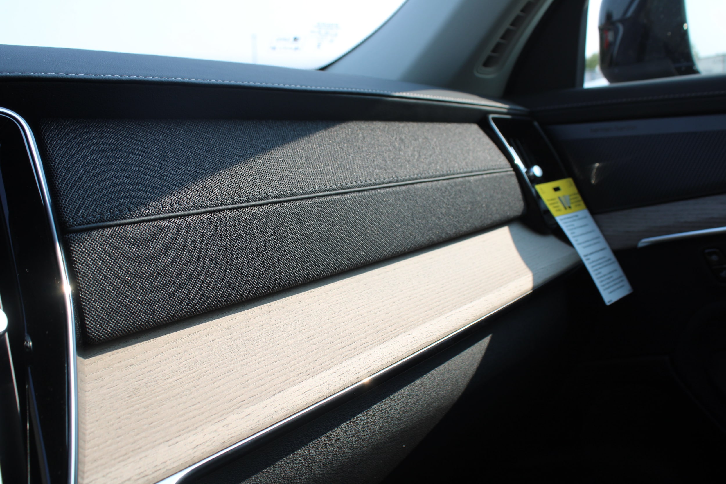 2026 Volvo XC90 Plus - Photo 25