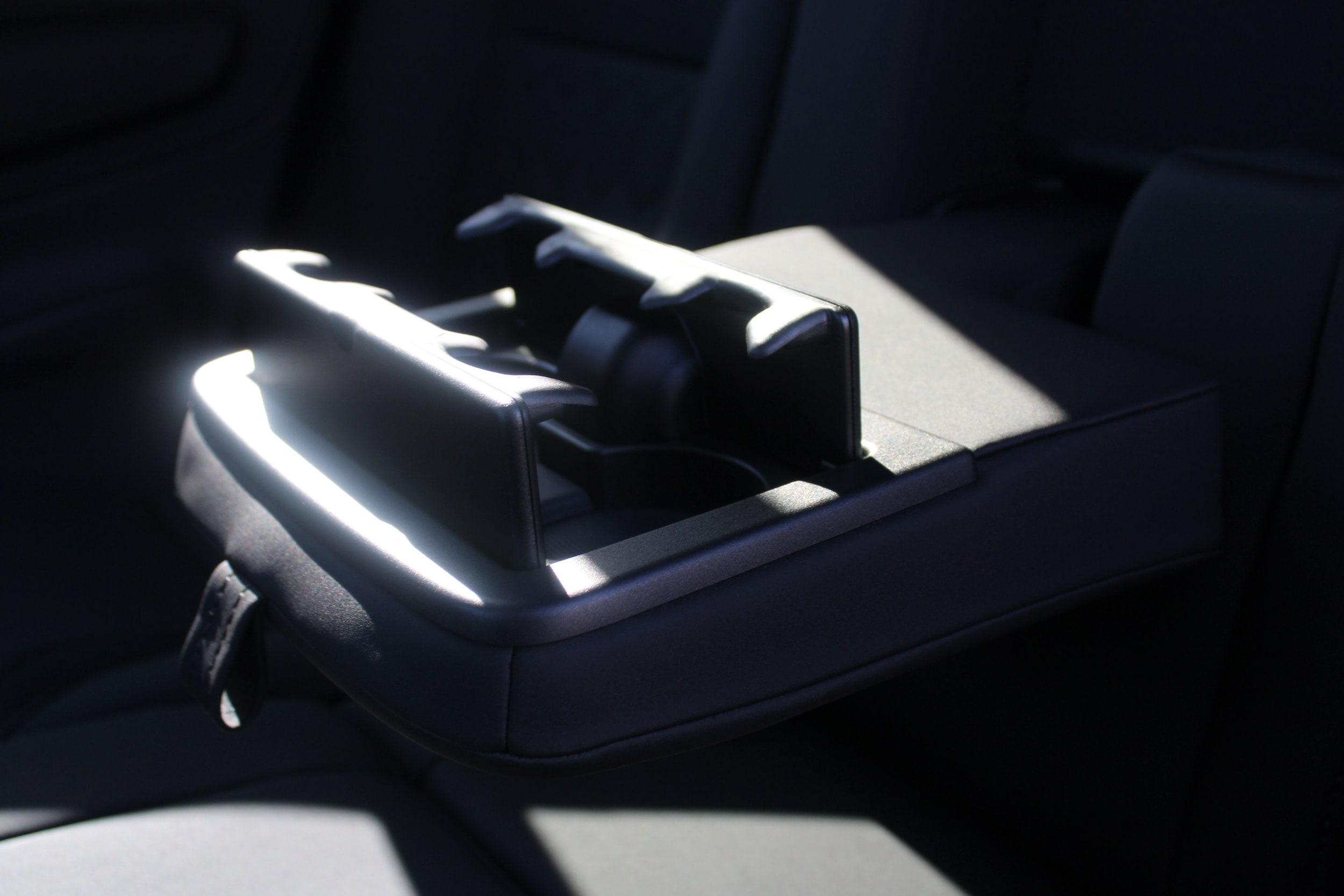 2026 Volvo XC90 Plus - Photo 37