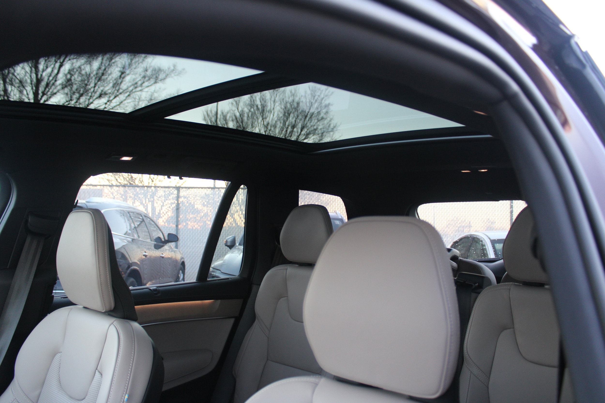 2026 Volvo XC90 Ultra - Photo 10
