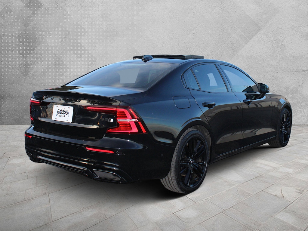 Certified 2022 Volvo S60 B5 Black Edition R-Design 4dr Car