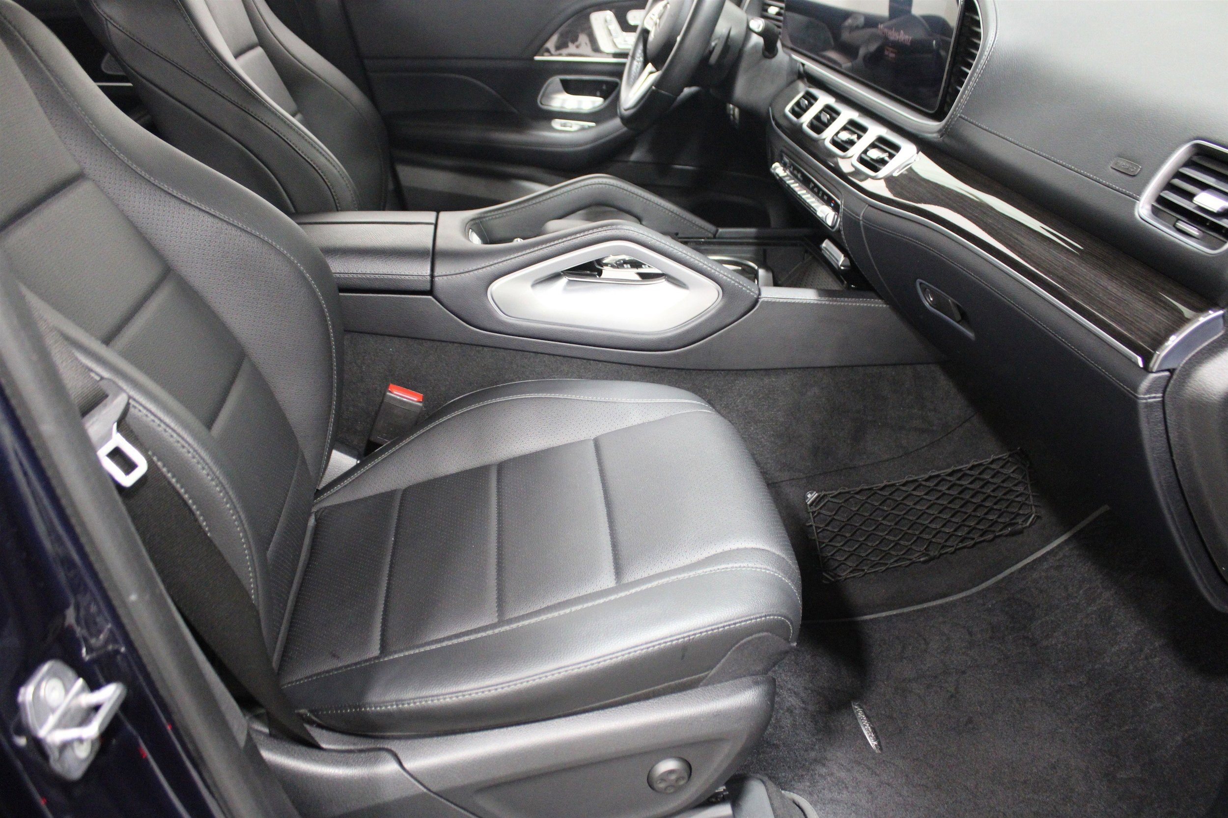 2020 Mercedes-Benz GLS GLS450 - Photo 31