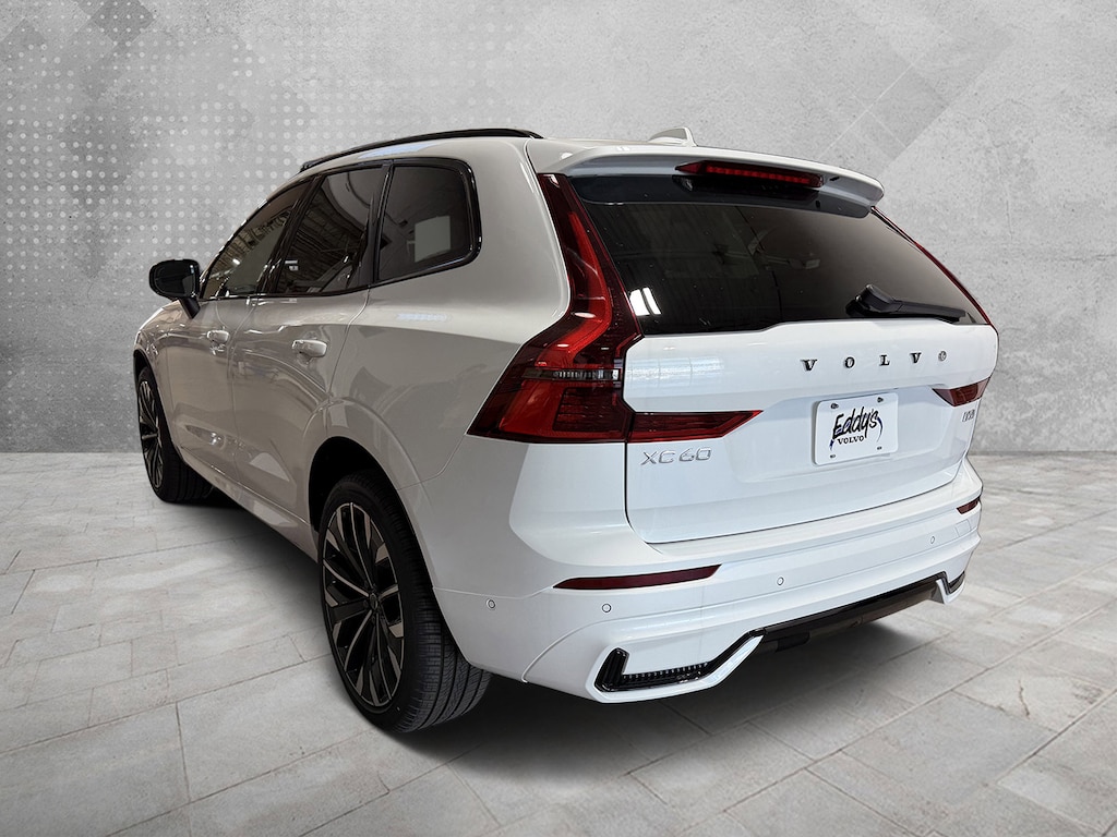 New 2026 Volvo XC60 B5 Ultra SUV