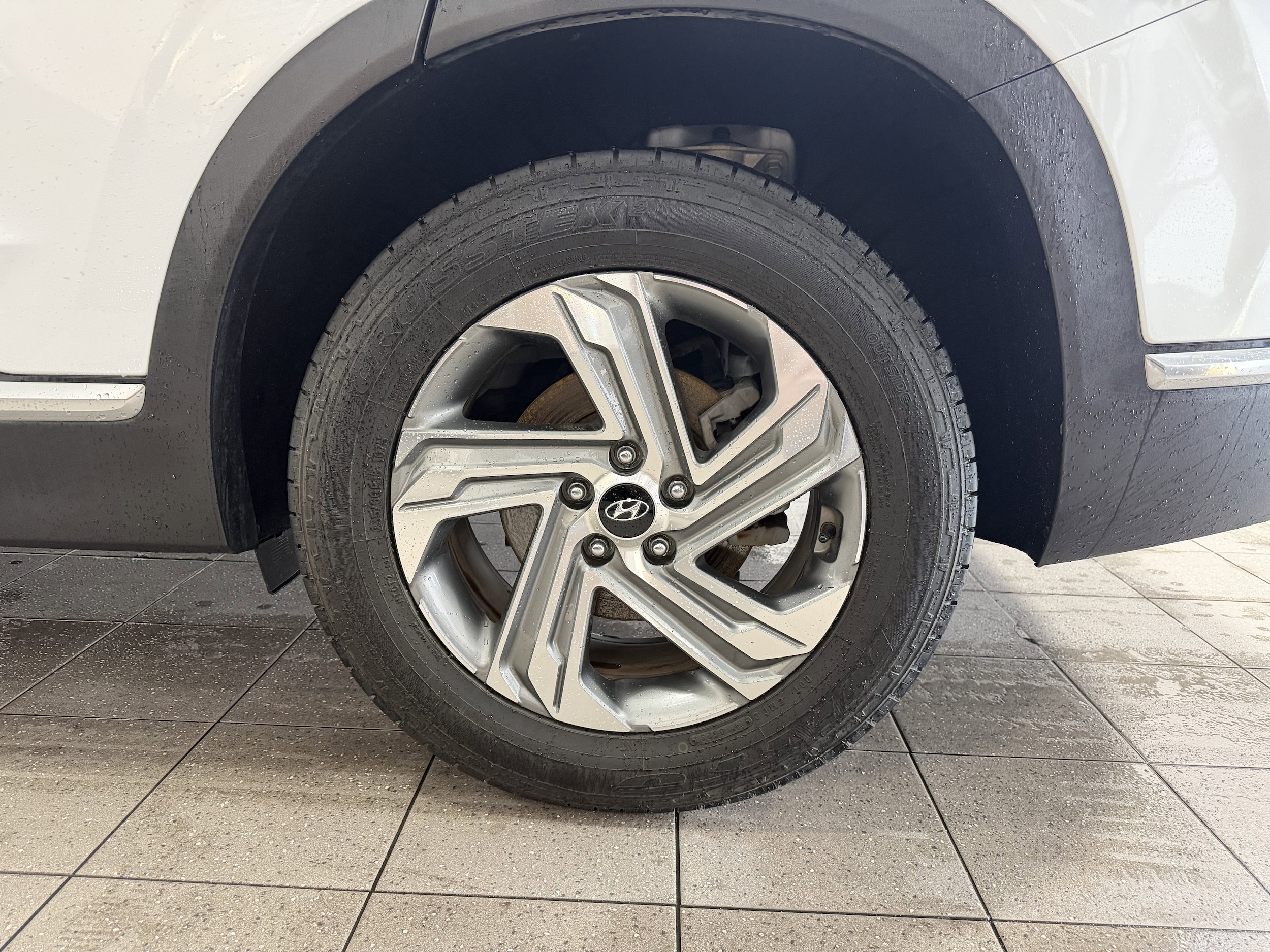 2021 Hyundai Santa Fe SEL - Photo 5