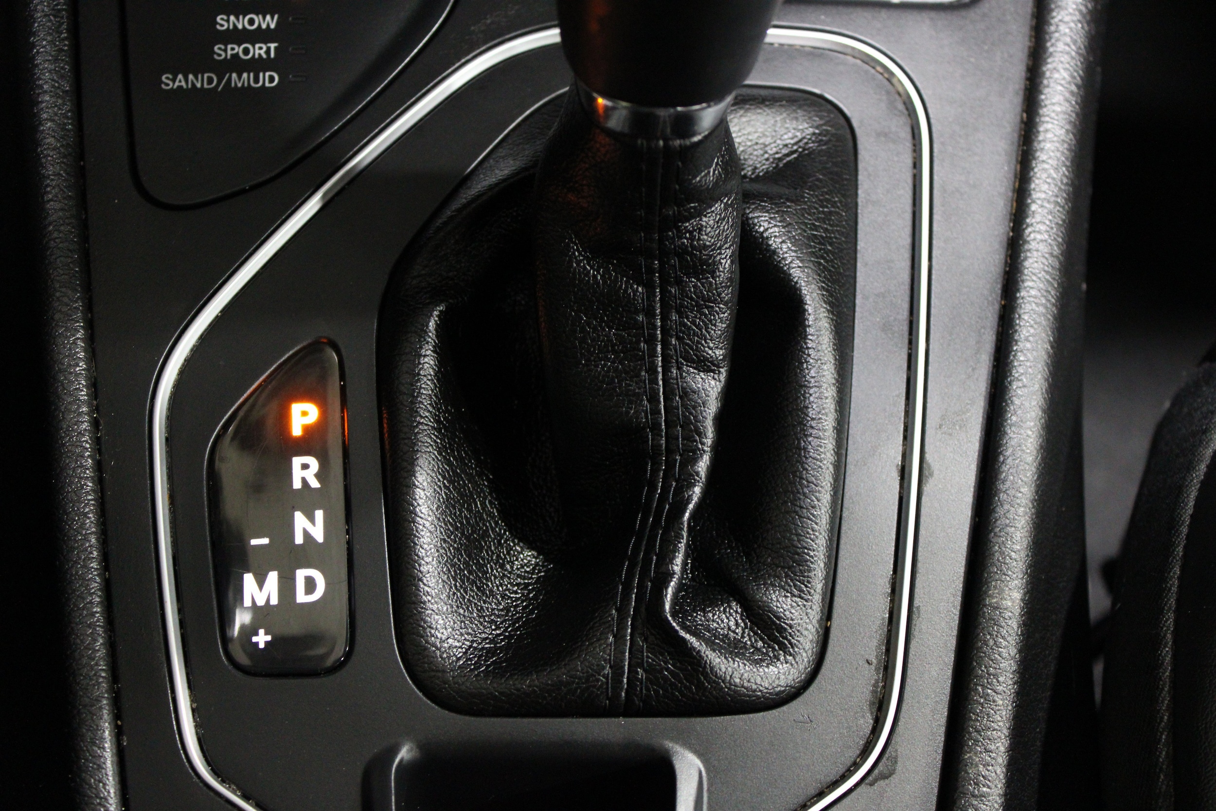 2019 Jeep Cherokee Latitude Plus - Photo 17