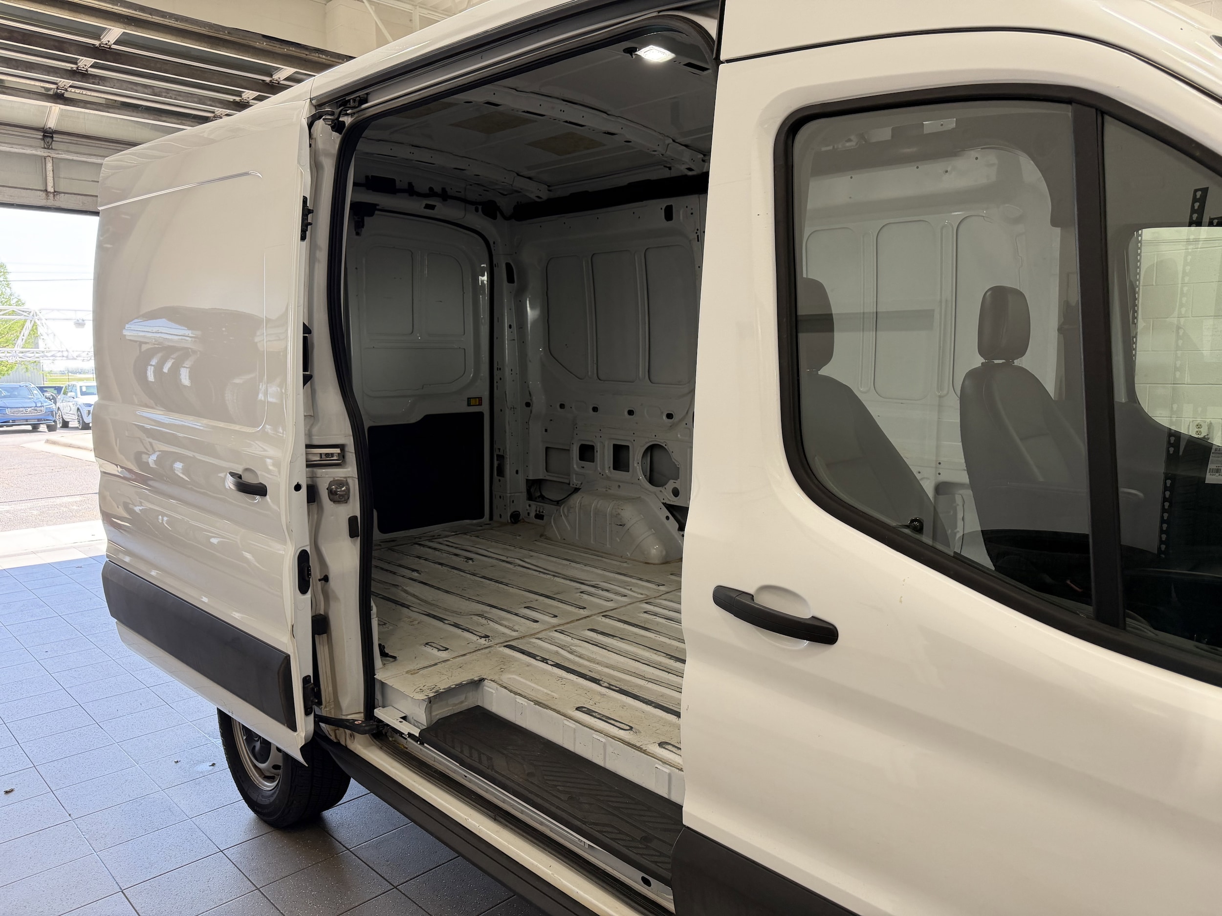 2023 Ford Transit Van Base - Photo 25