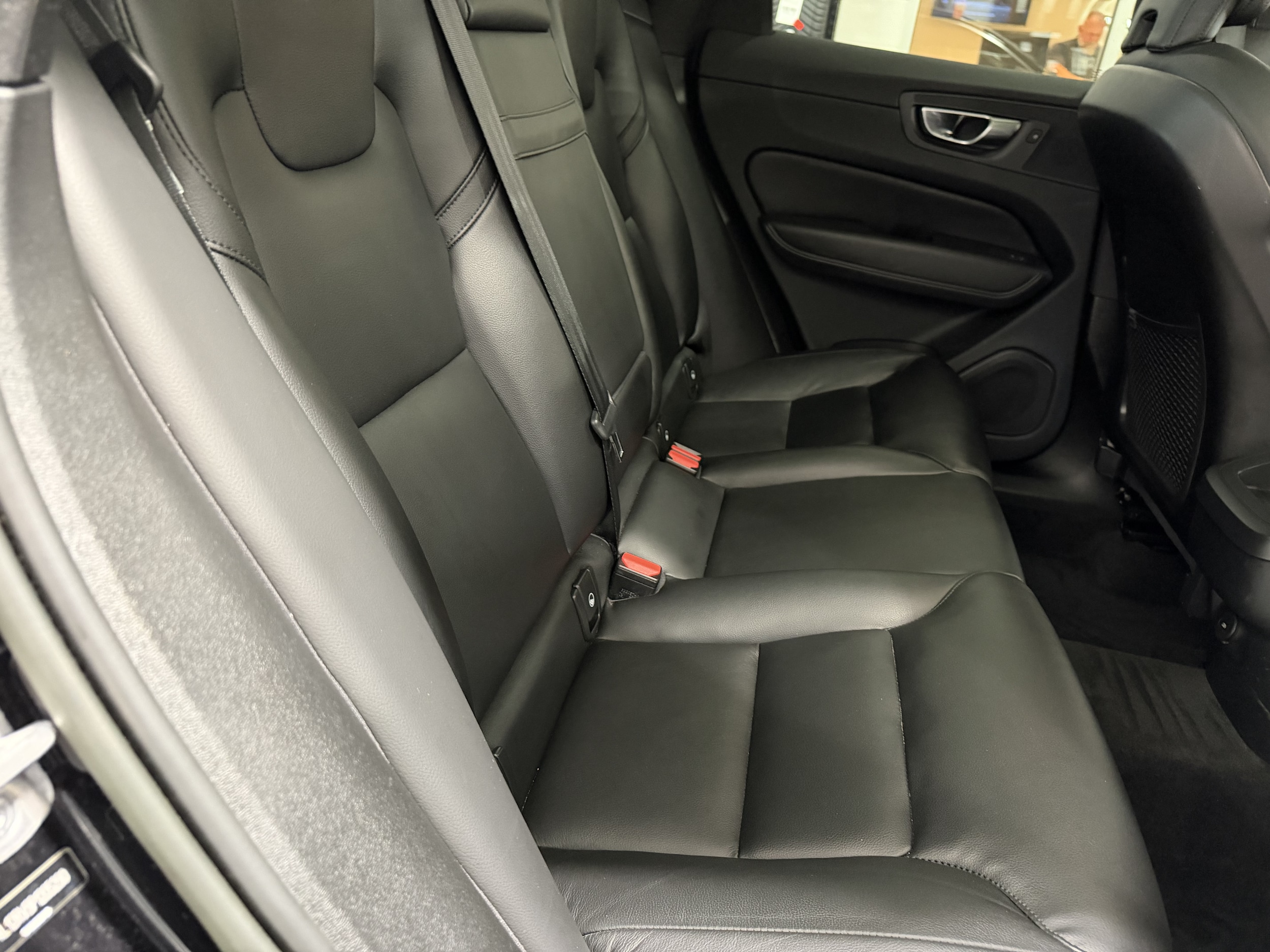 2023 Volvo XC60 Ultimate - Photo 28