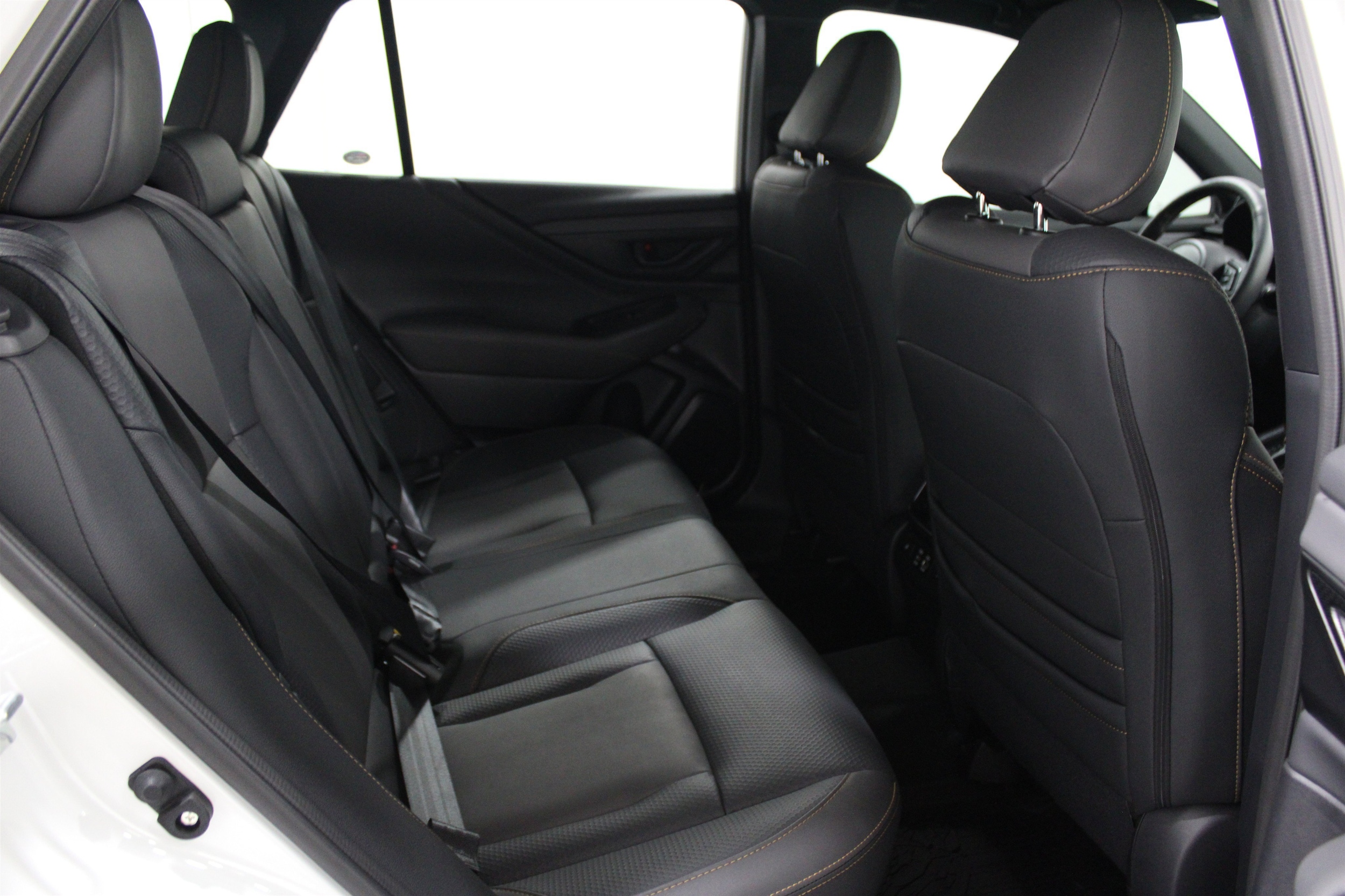2025 Subaru Outback Wilderness - Photo 22