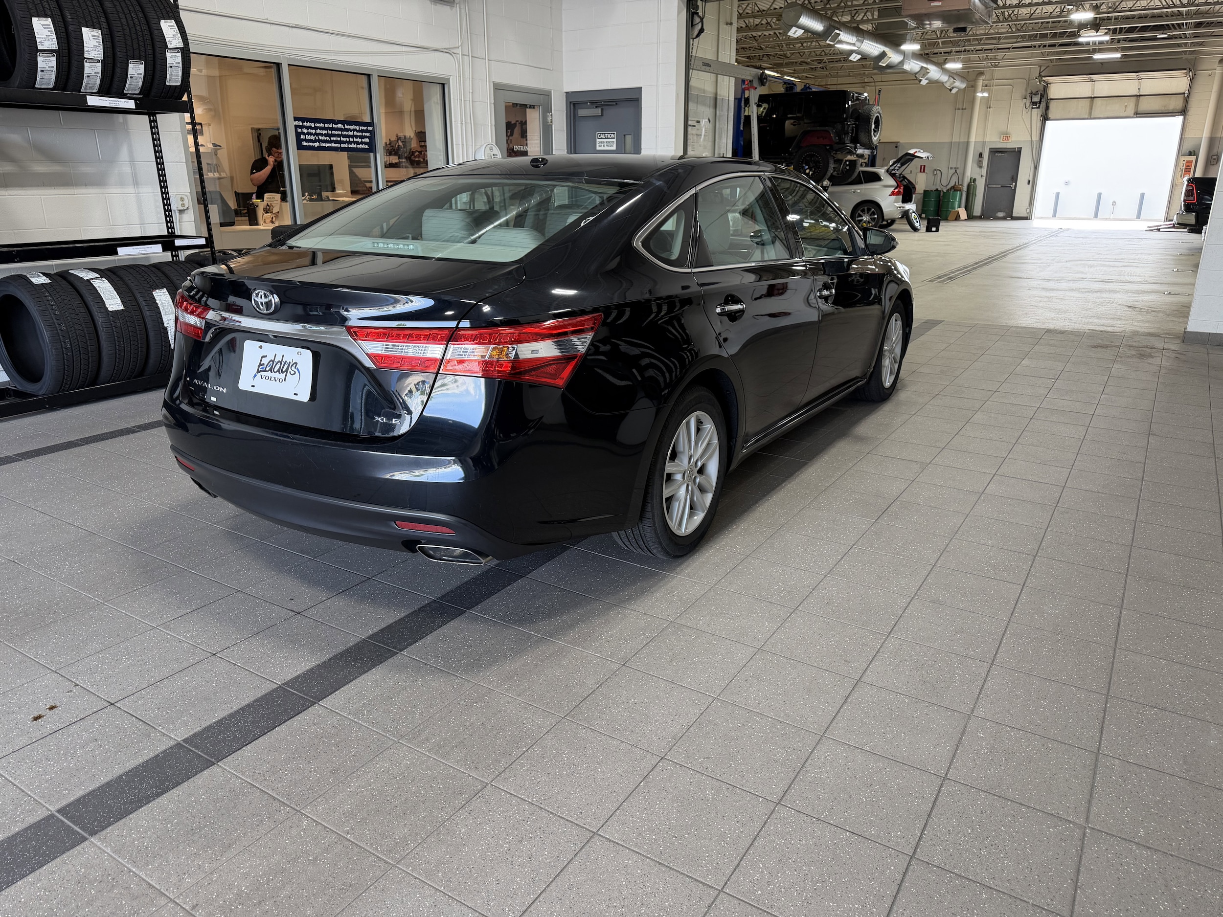 2014 Toyota Avalon XLE Premium - Photo 9