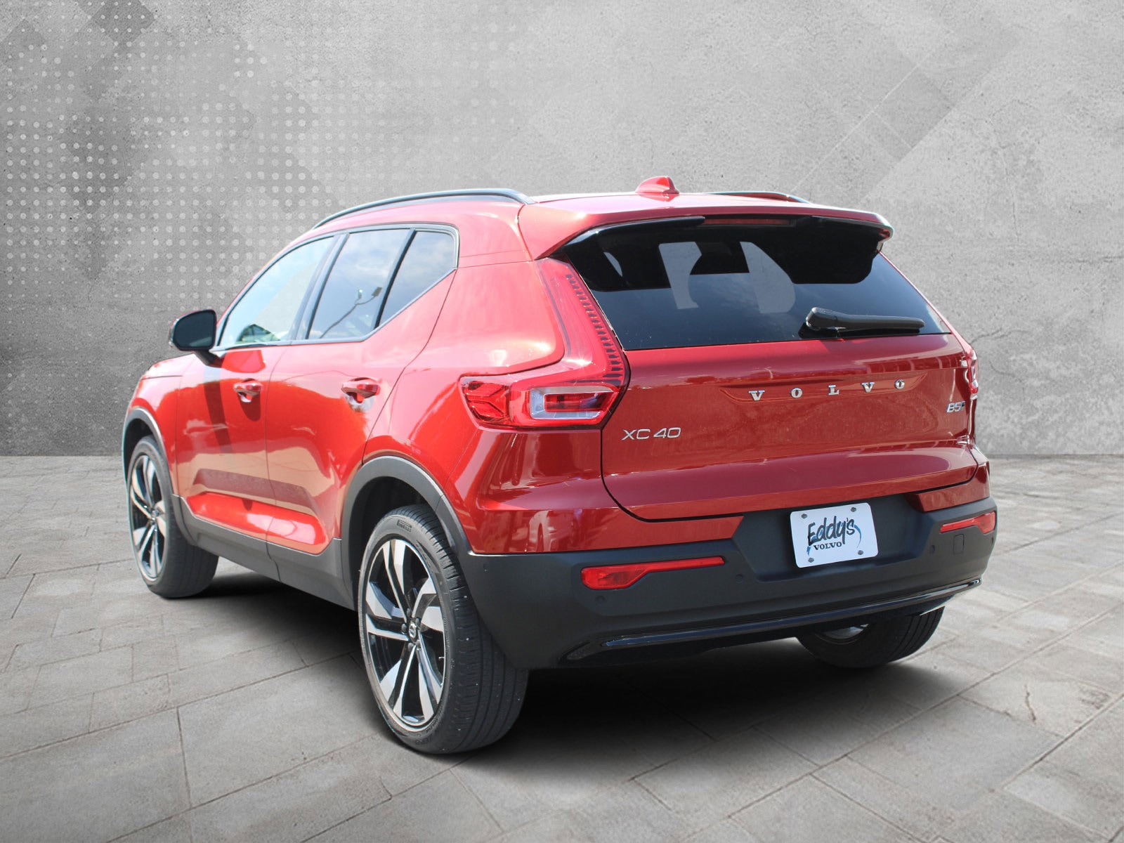 2024 Volvo XC40 Plus photo 4