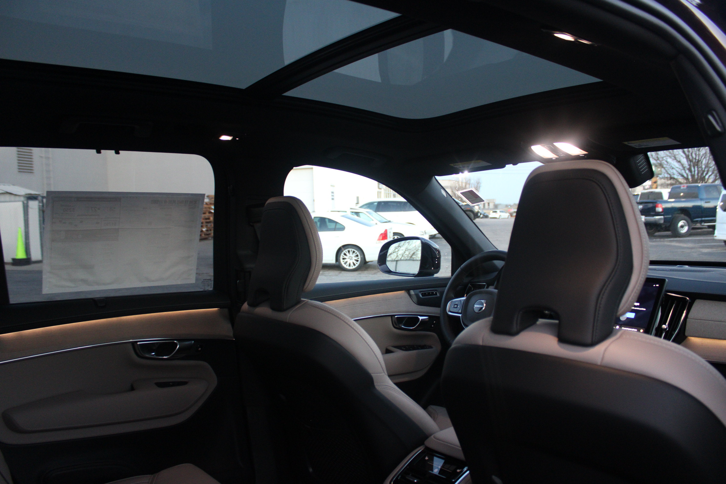 2026 Volvo XC90 Ultra - Photo 41