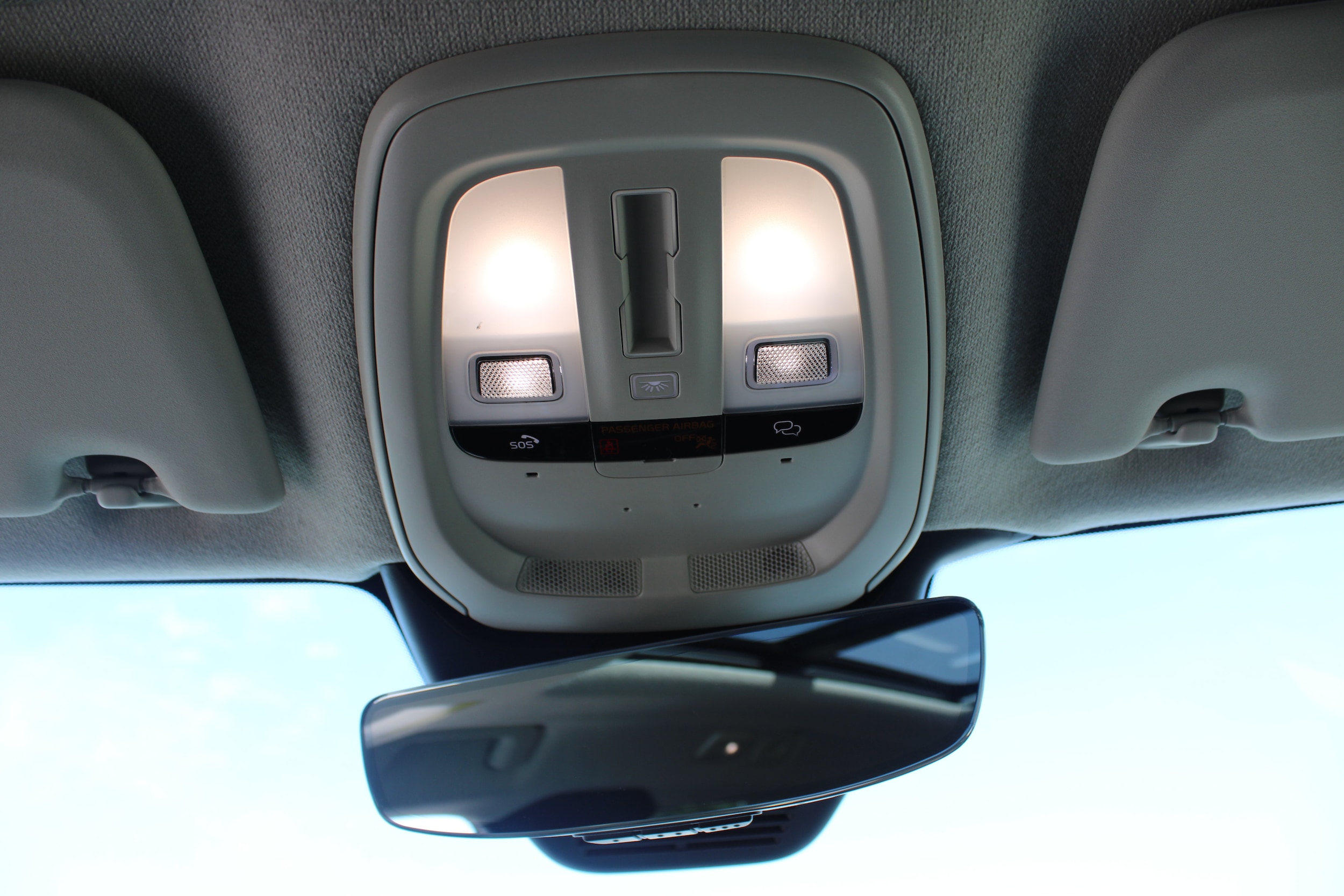 2026 Volvo XC40 Plus - Photo 26