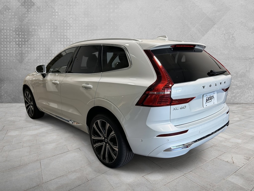 Used 2023 Volvo XC60 B5 FWD Ultimate Bright Sport Utility