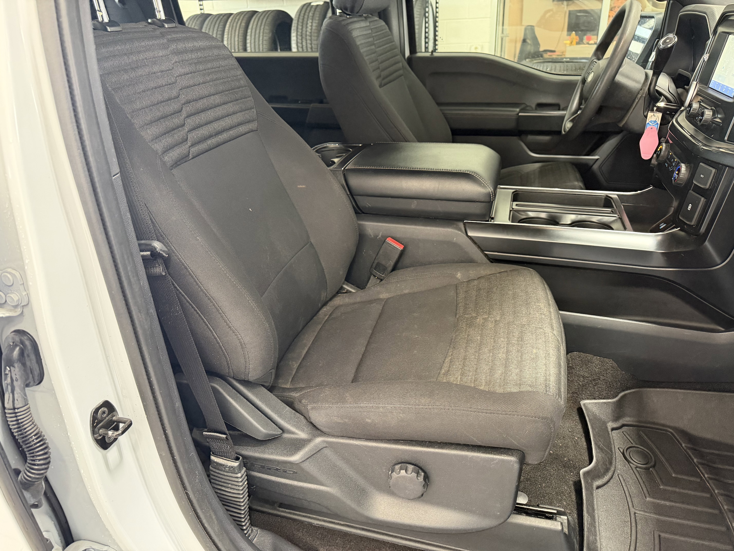 2022 Ford F-150 XL - Photo 26