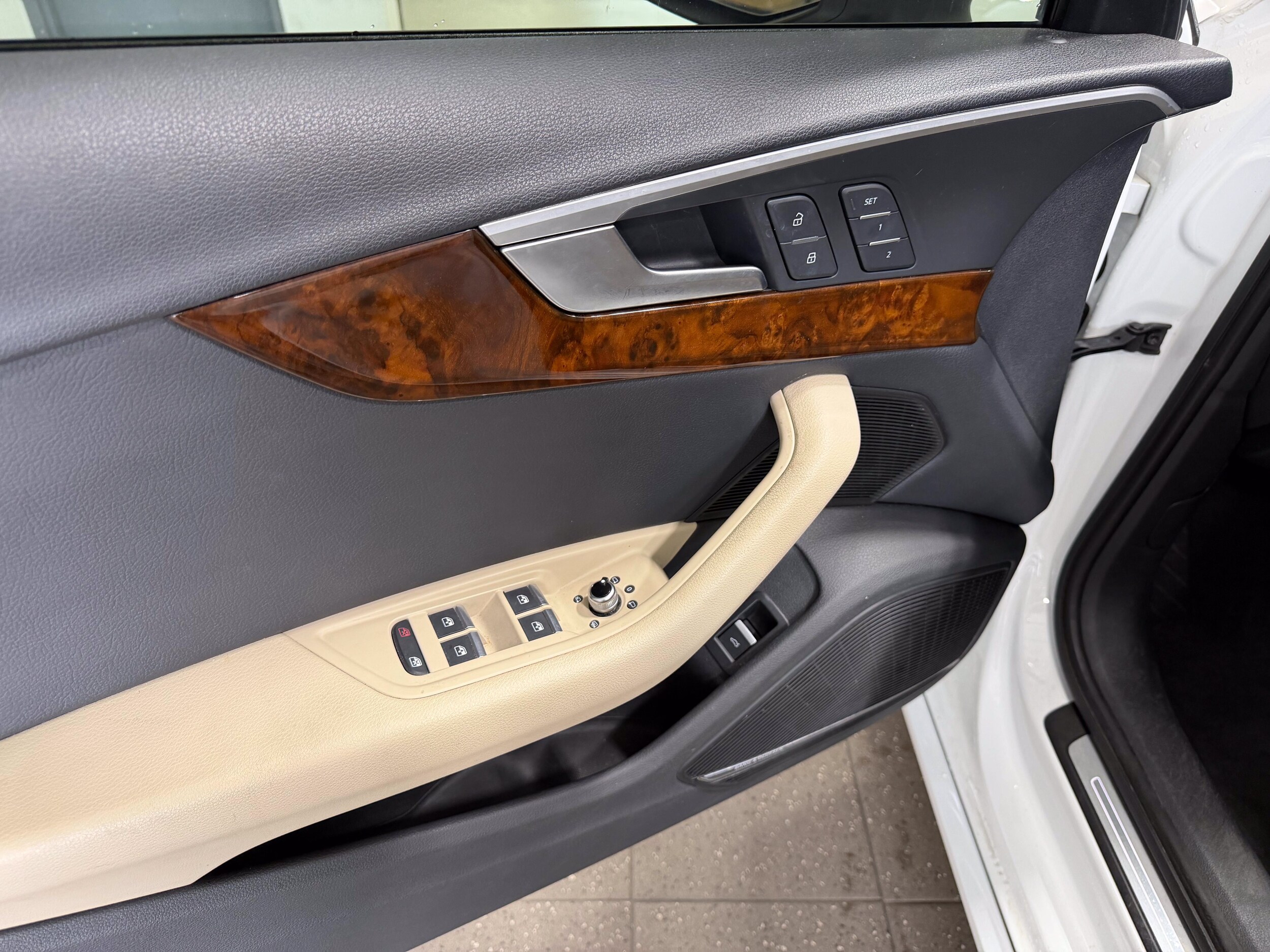 2017 Audi A4 Premium Plus - Photo 11