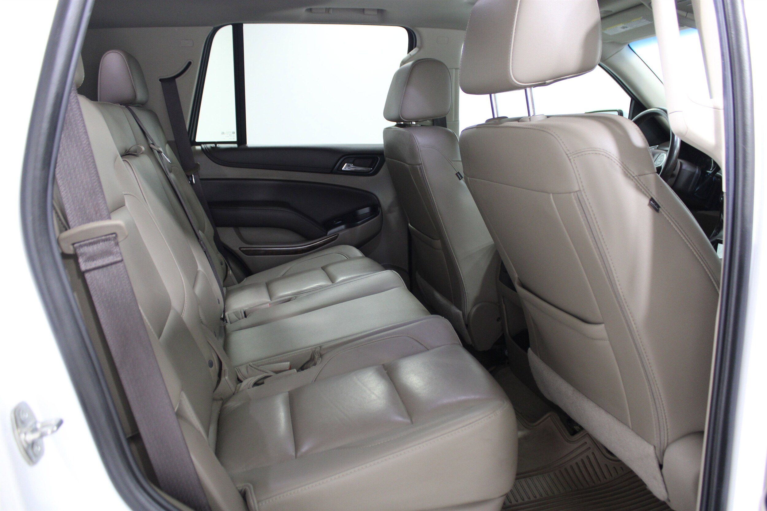2019 Chevrolet Tahoe LT - Photo 25
