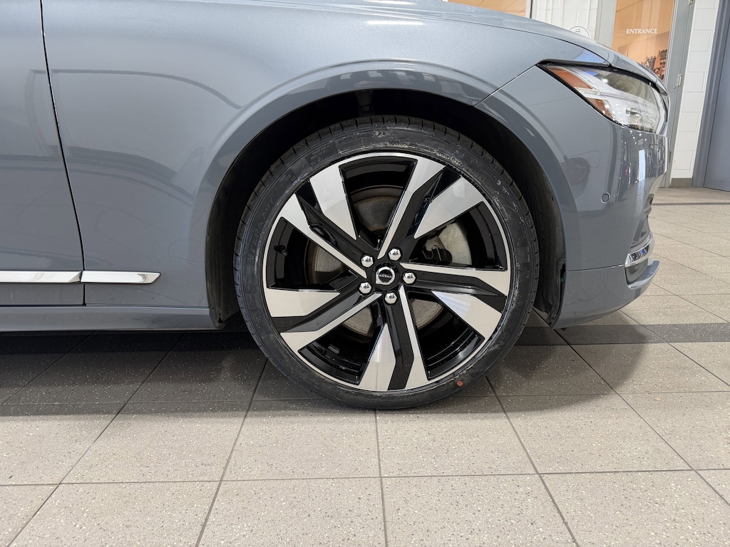 Used 2023 Volvo S90 B6 AWD Plus Bright 4dr Car