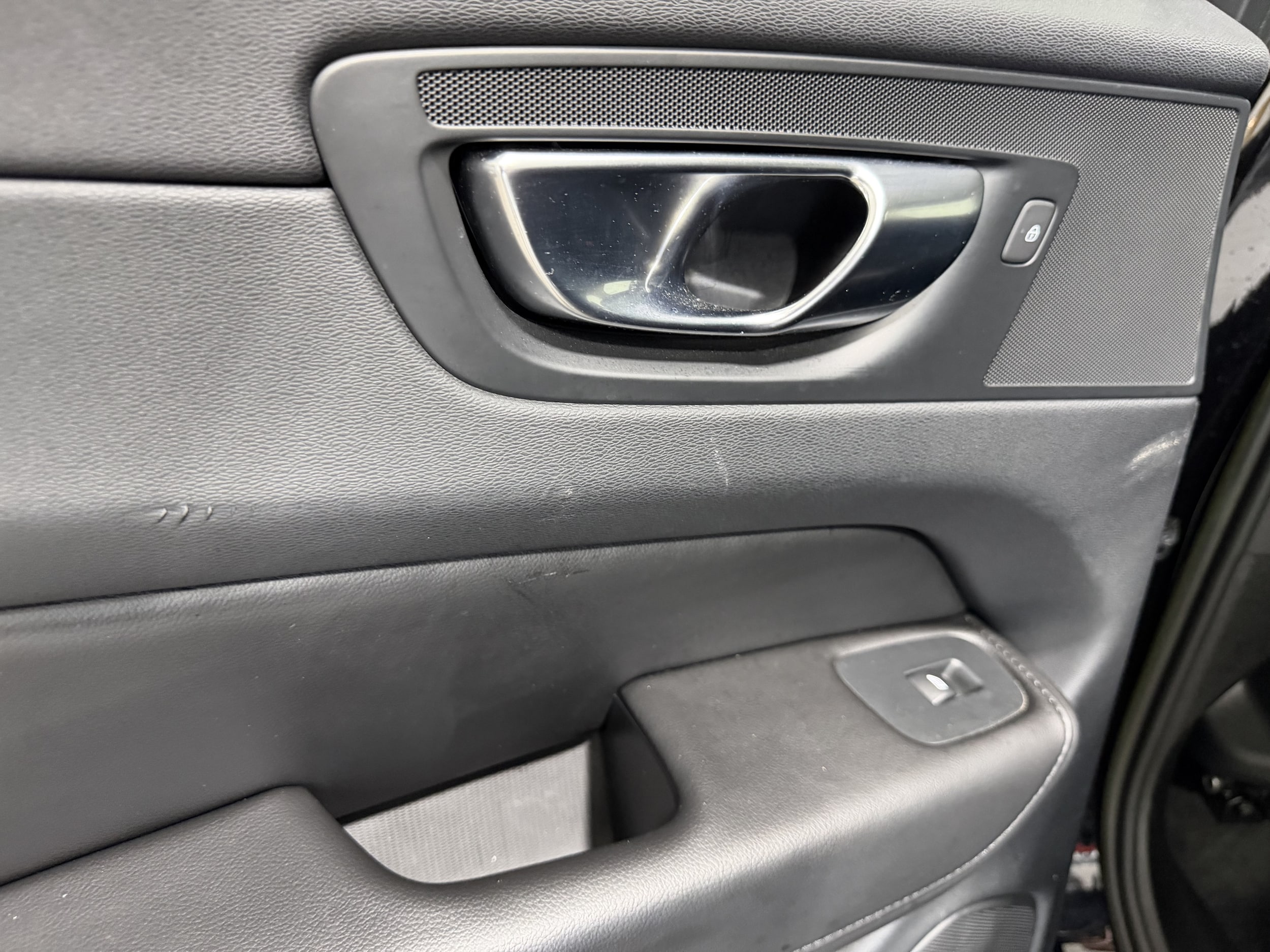 2023 Volvo XC60 Ultimate - Photo 23