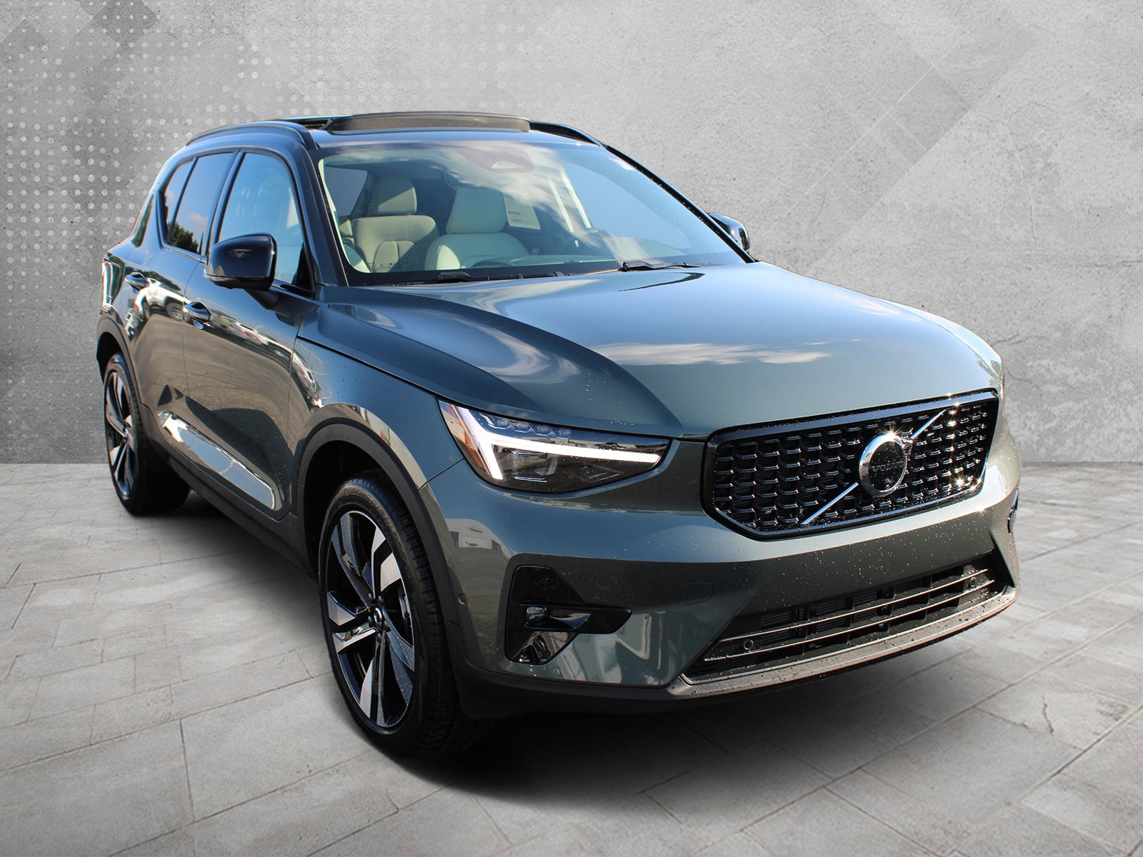 2026 Volvo XC40 Ultra's photo