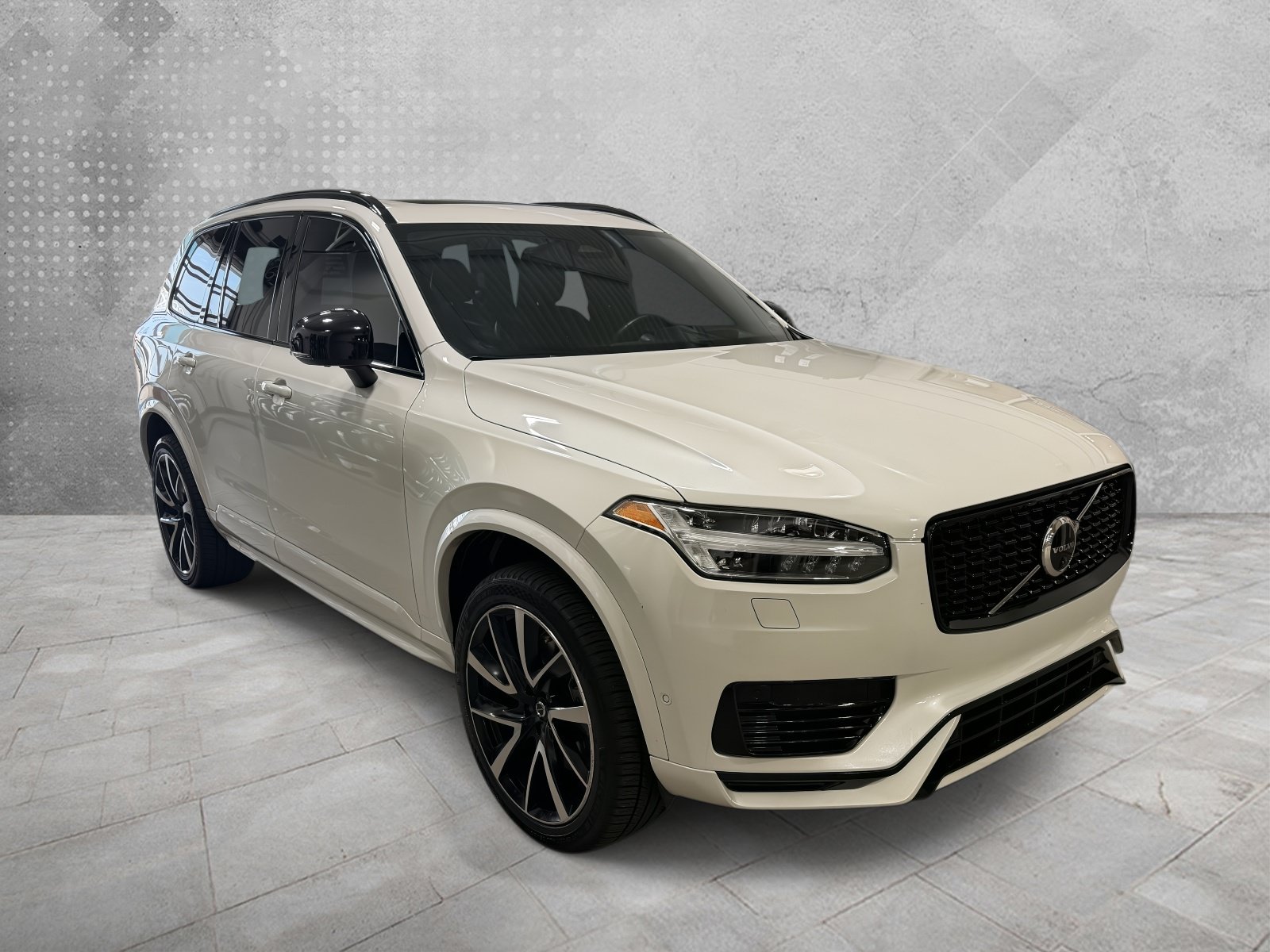  Volvo XC90 Recharge Plug-In Hybrid