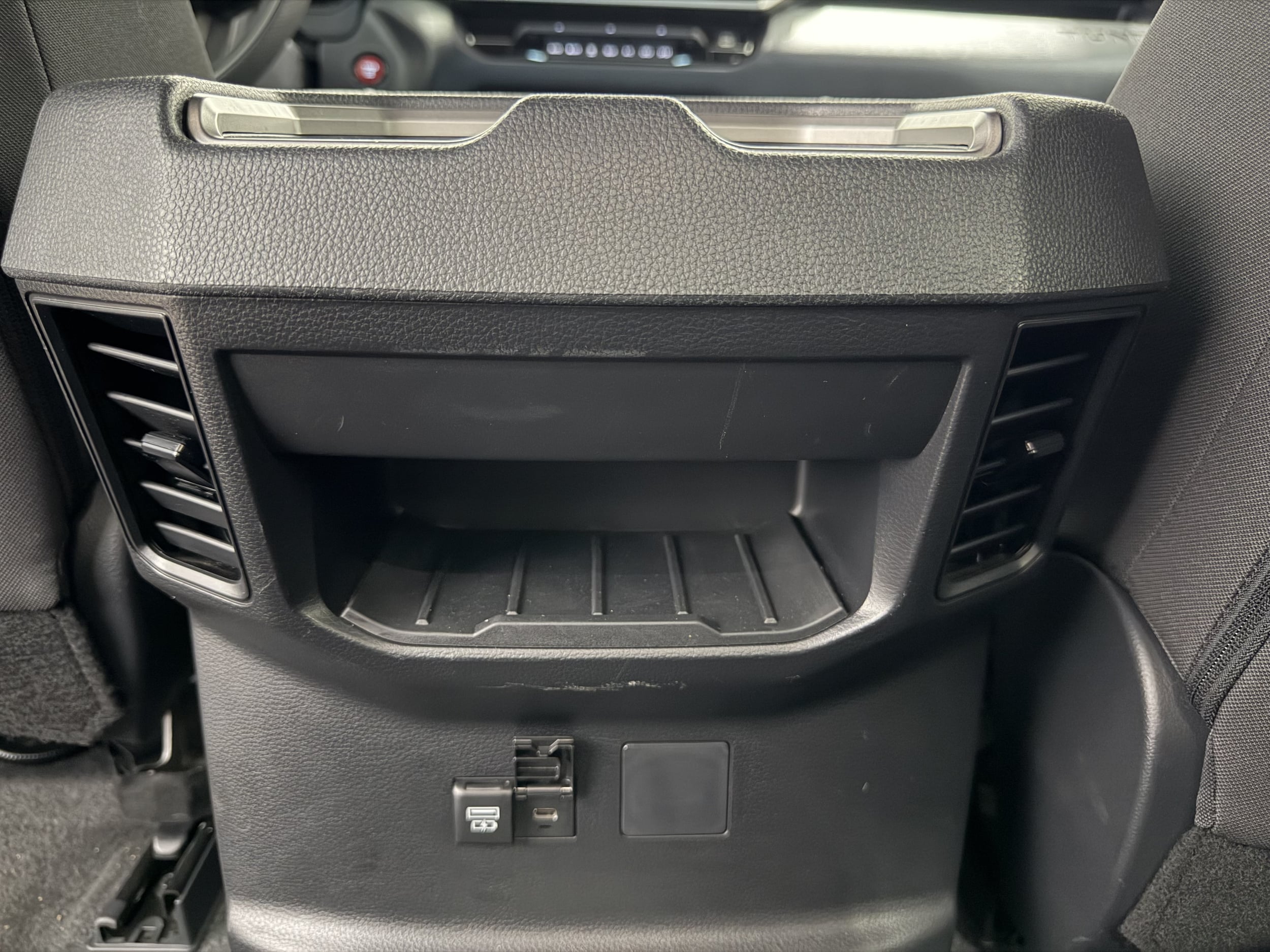 2026 Toyota Tundra SR5 - Photo 29