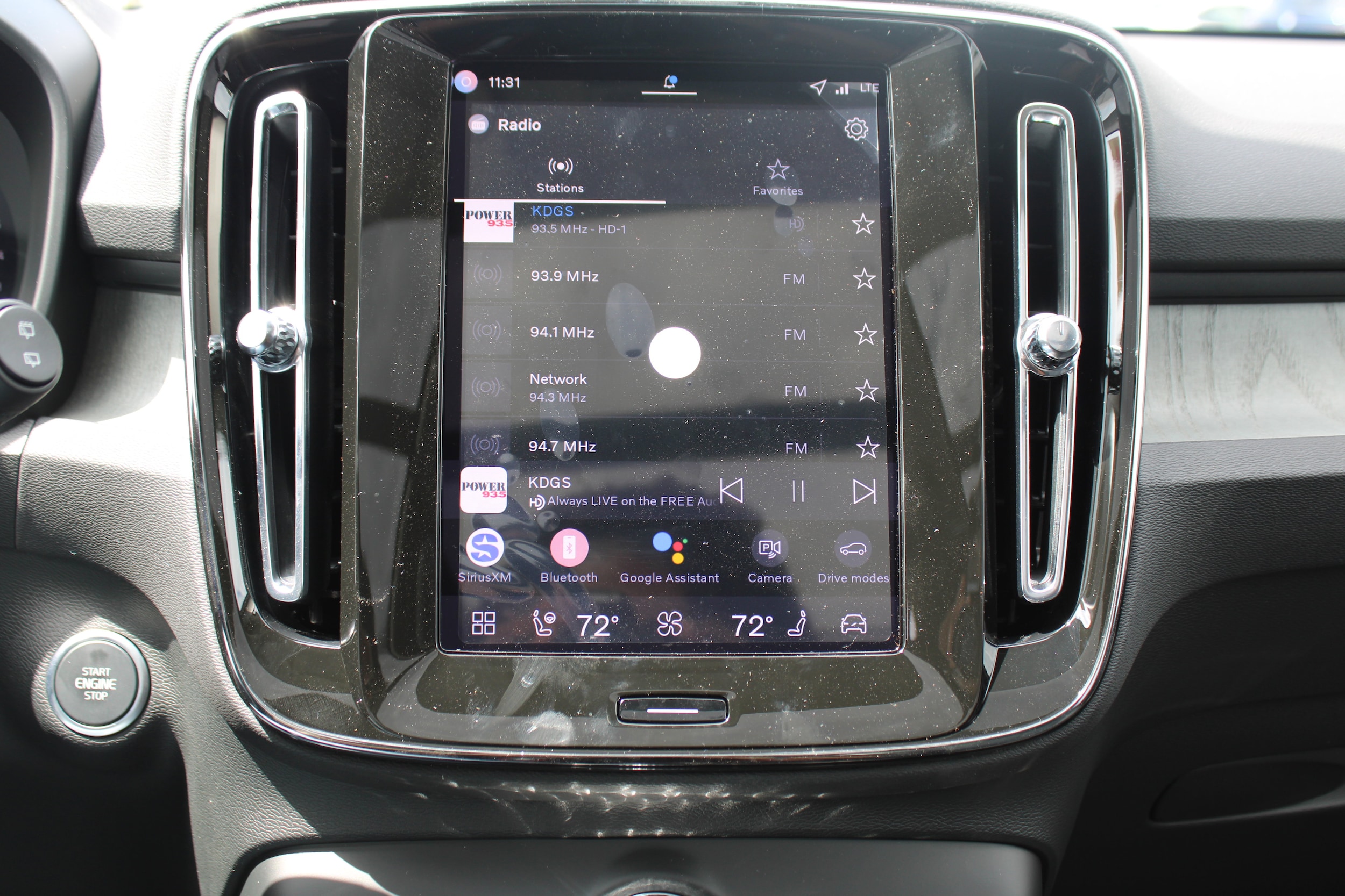2026 Volvo XC40 Plus - Photo 24