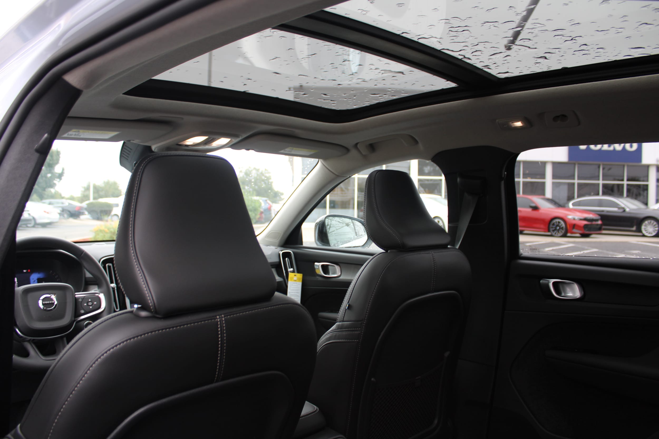 2026 Volvo XC40 Plus - Photo 39