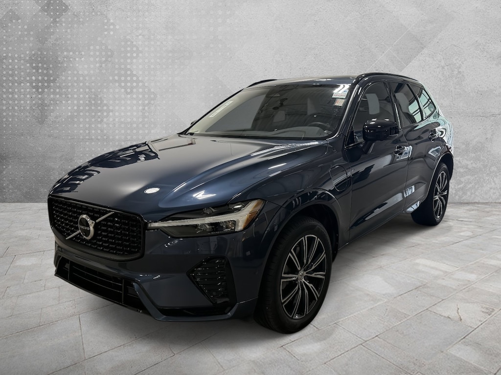Used 2023 Volvo XC60 Recharge Plug-In Hybrid Plus Dark T8 eAWD PHEV Plus Dark Theme