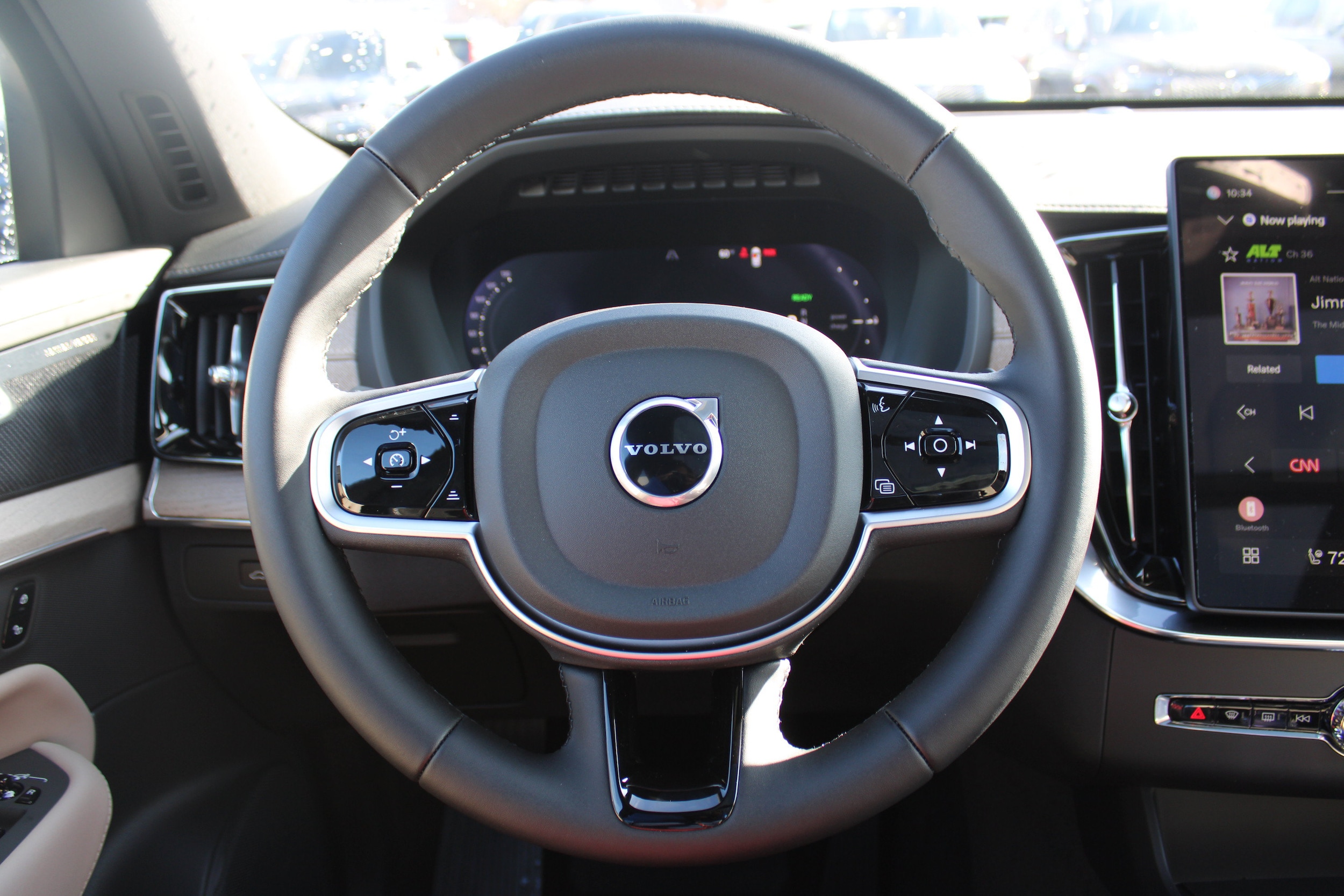 2026 Volvo XC90 Plus - Photo 20