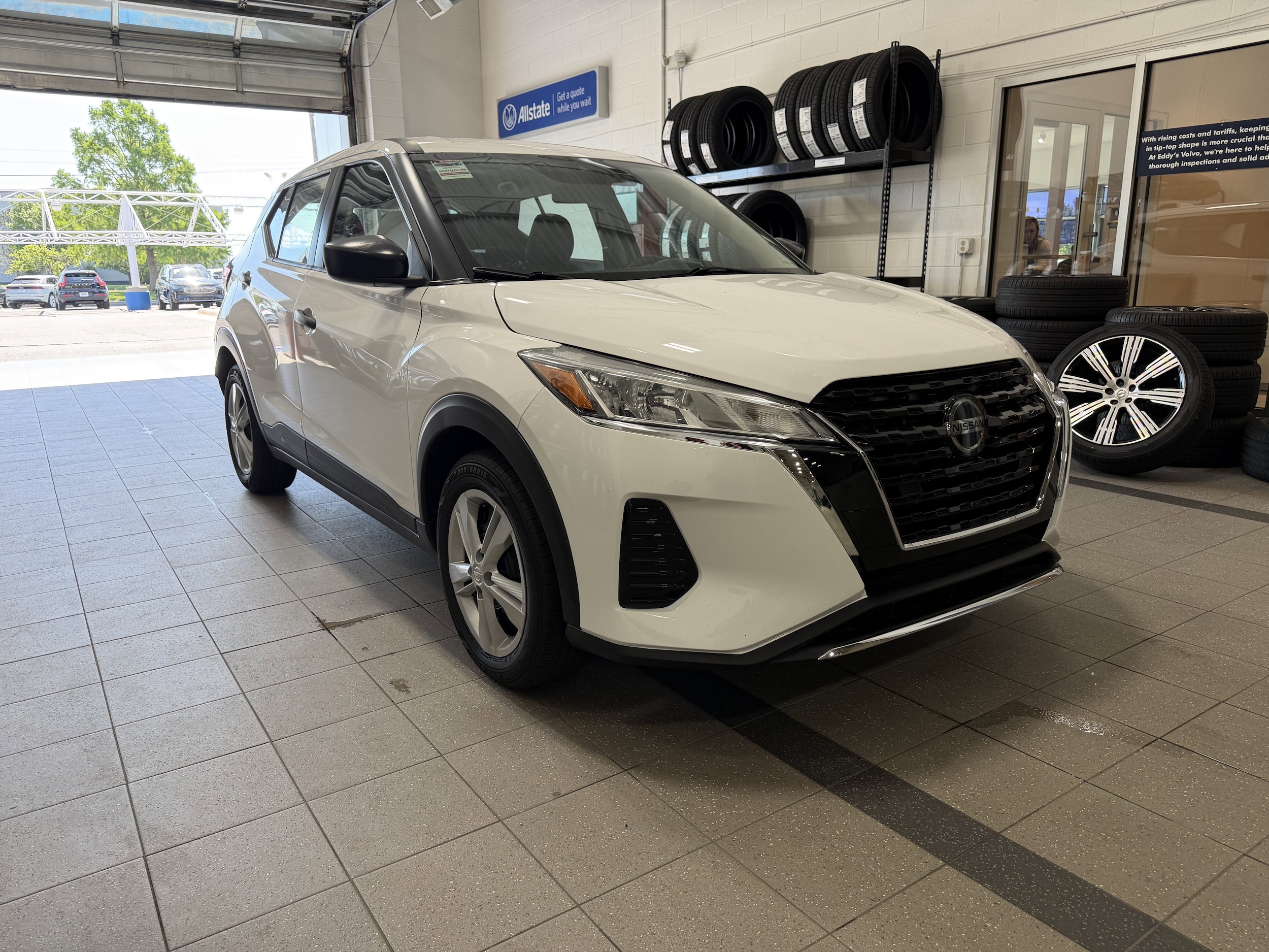 2021 Nissan Kicks 1.6 S's photo