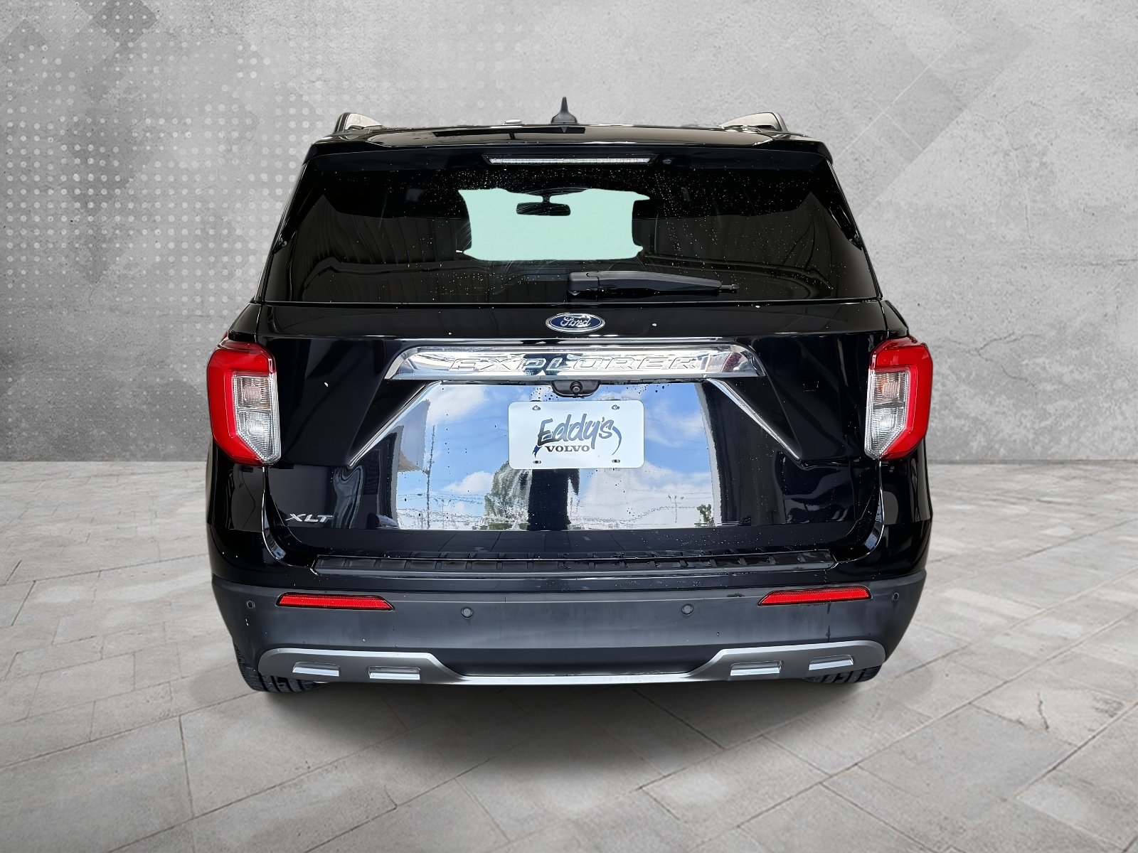 2022 Ford Explorer XLT - Photo 4