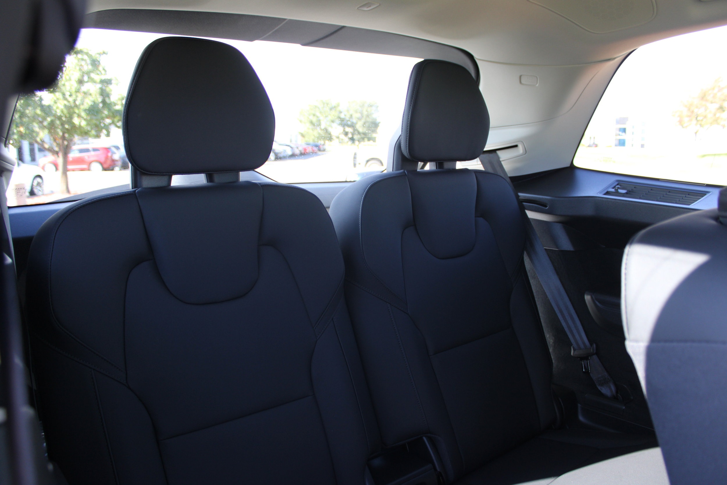 2026 Volvo XC90 Plus - Photo 42
