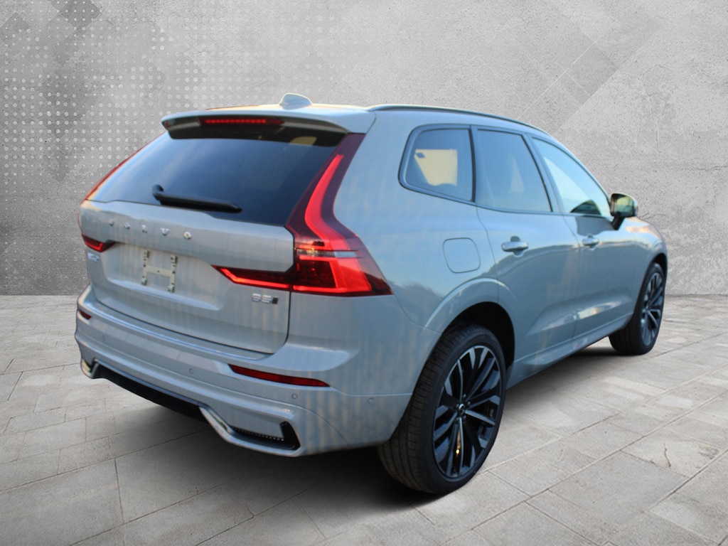 New 2026 Volvo XC60 B5 Ultra SUV