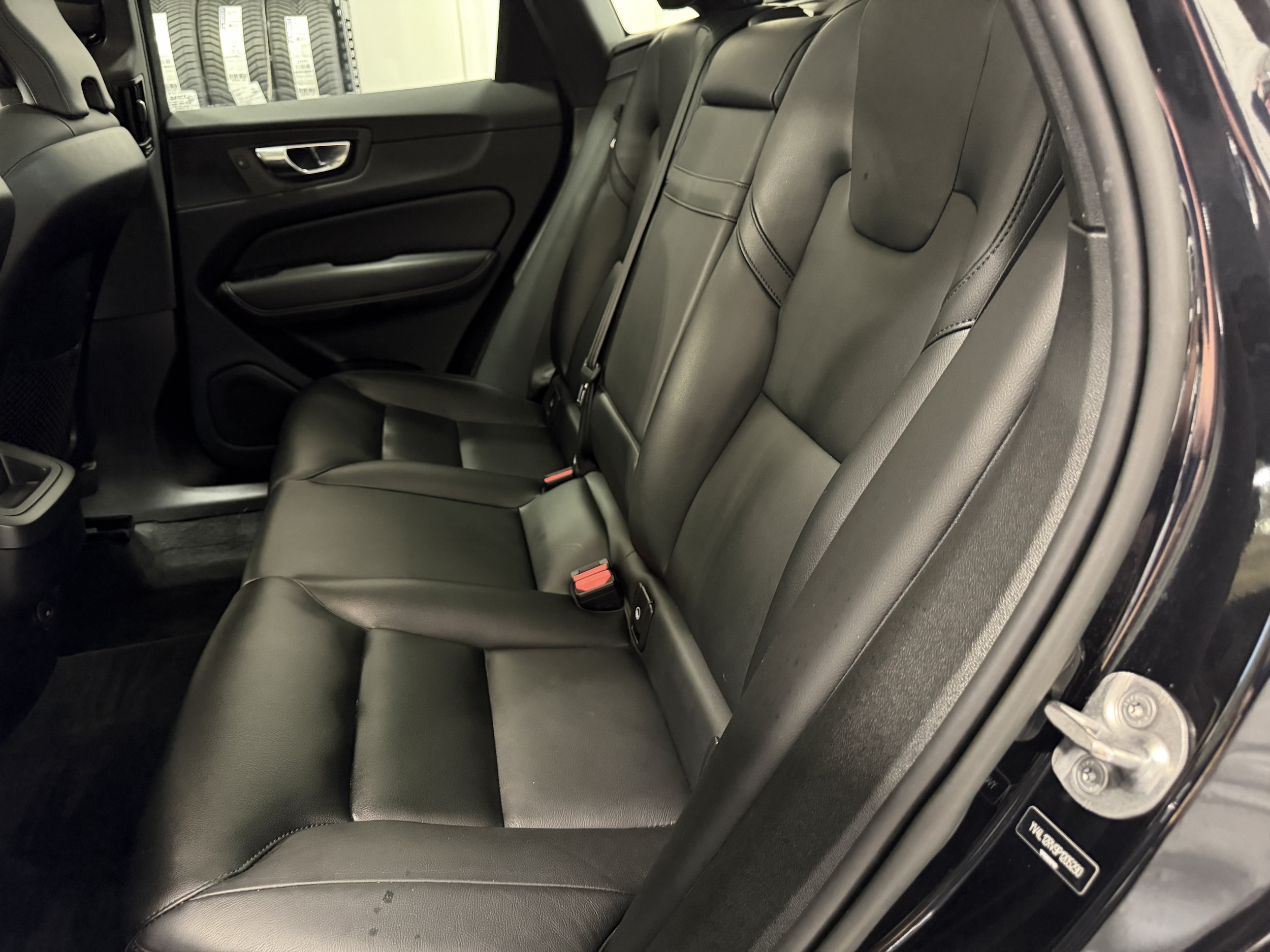2023 Volvo XC60 Ultimate - Photo 24