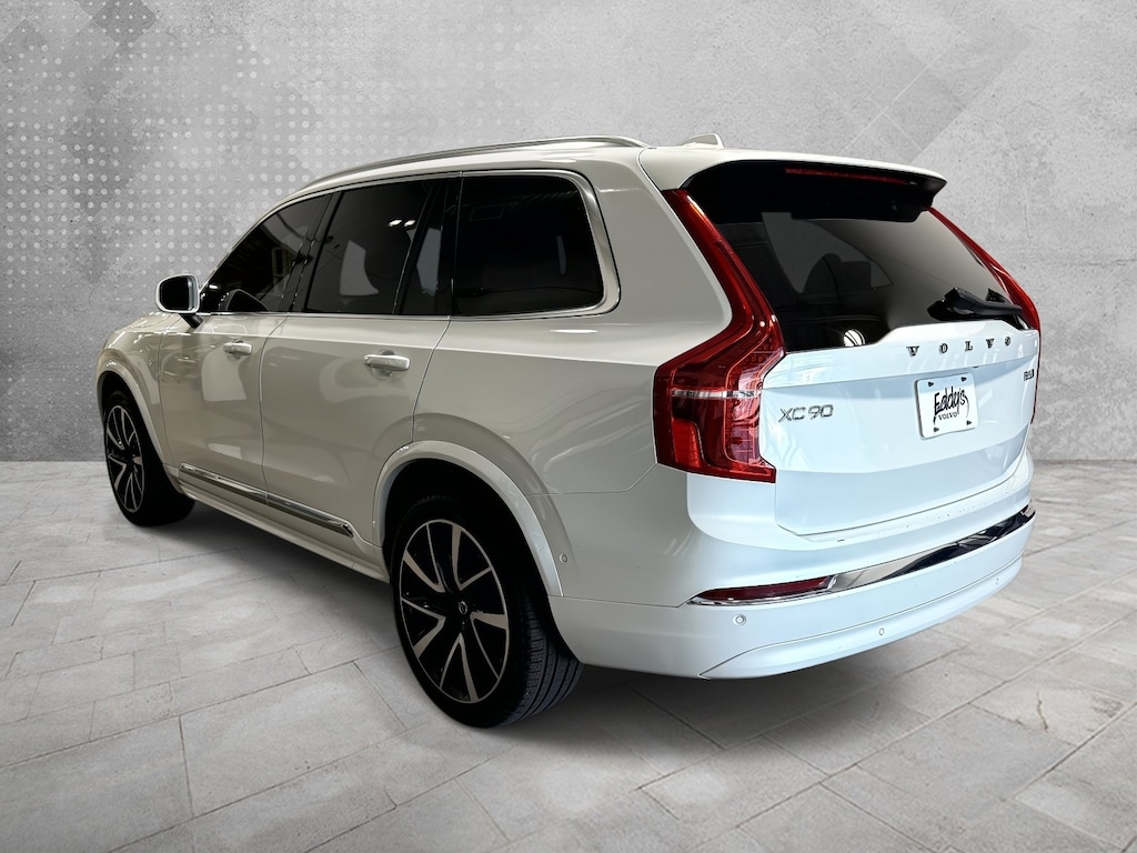 Certified 2024 Volvo XC90 B6 Ultimate Bright 6-Seater Sport Utility
