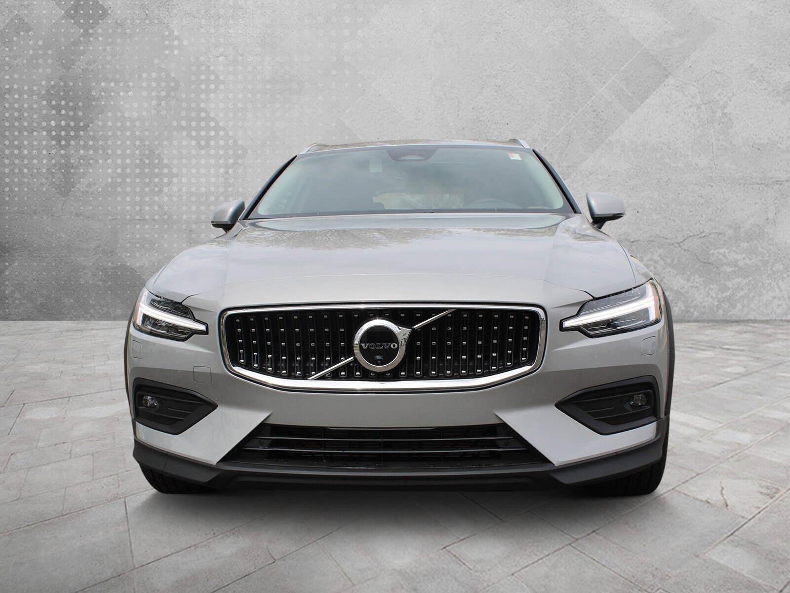 2025 Volvo V60 Cross Country B5 photo 2