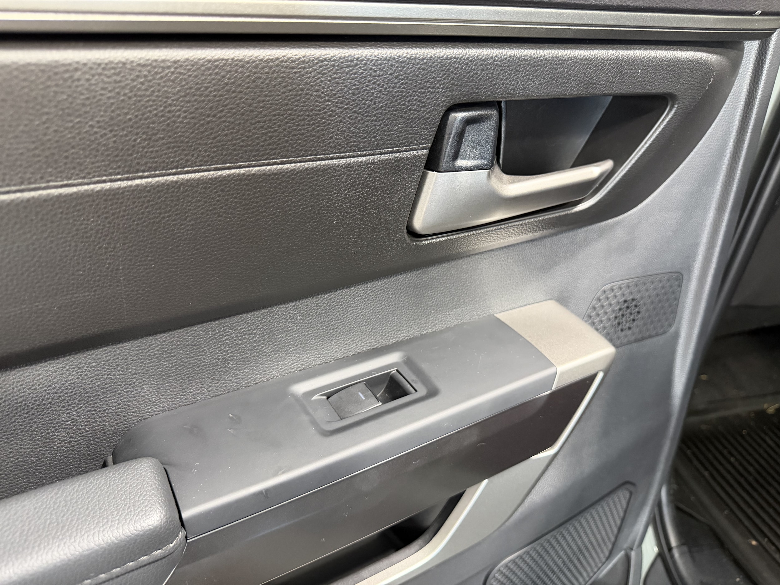 2026 Toyota Tundra SR5 - Photo 27