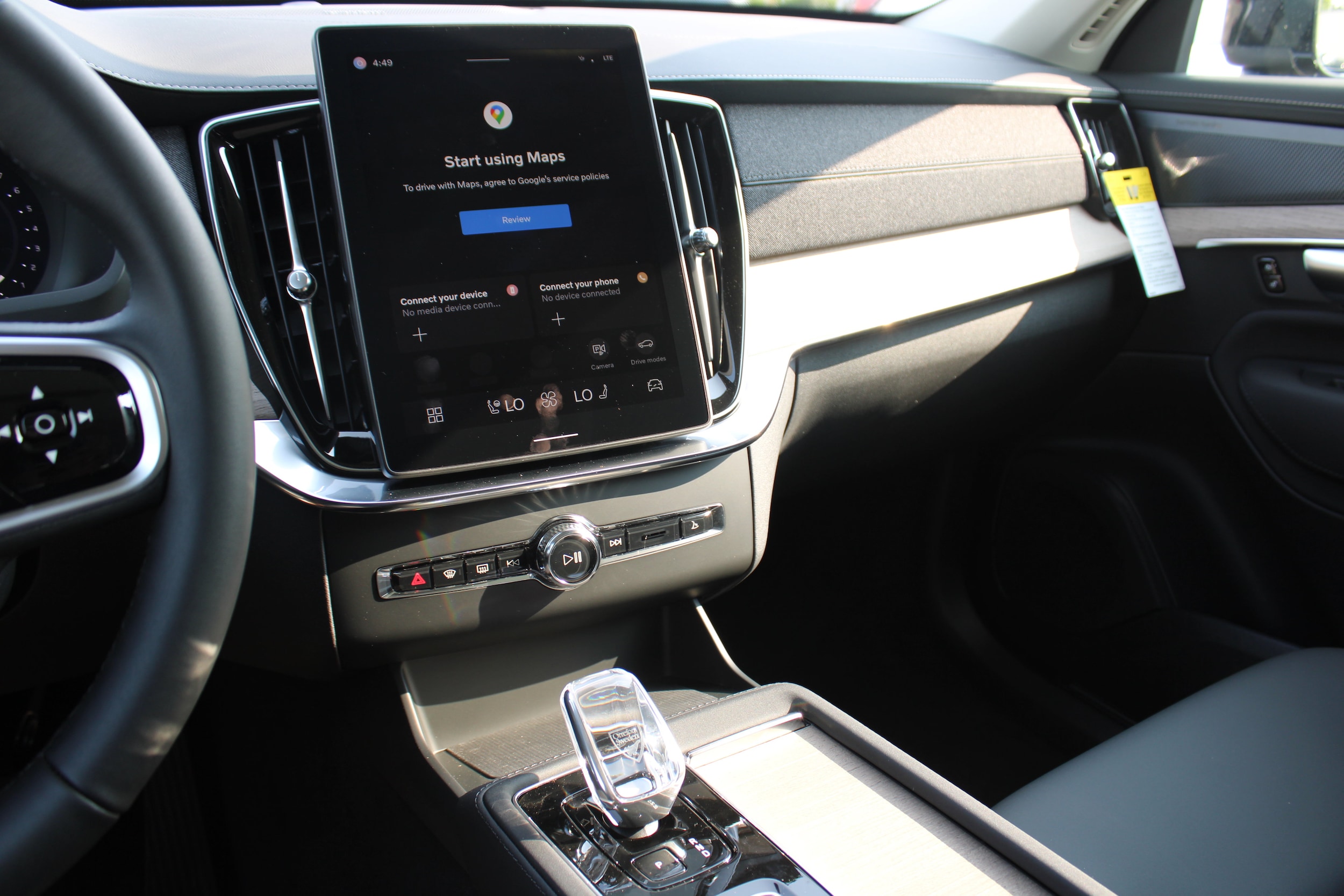 2026 Volvo XC90 Plus - Photo 18