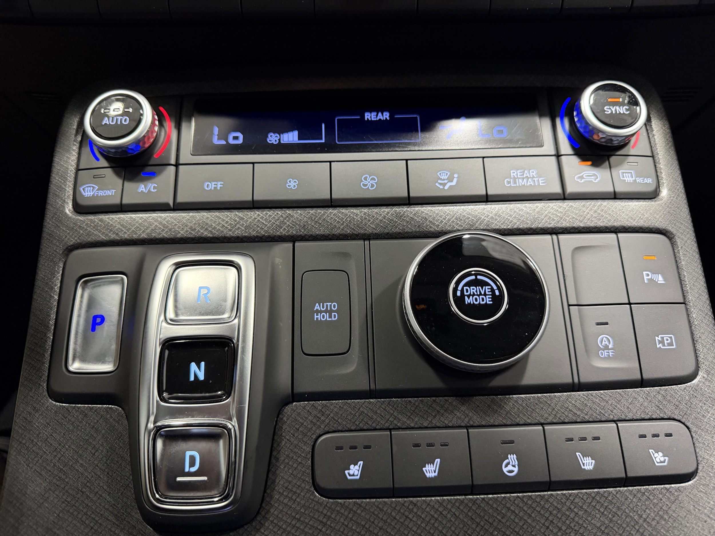 2023 Hyundai Palisade Limited - Photo 21