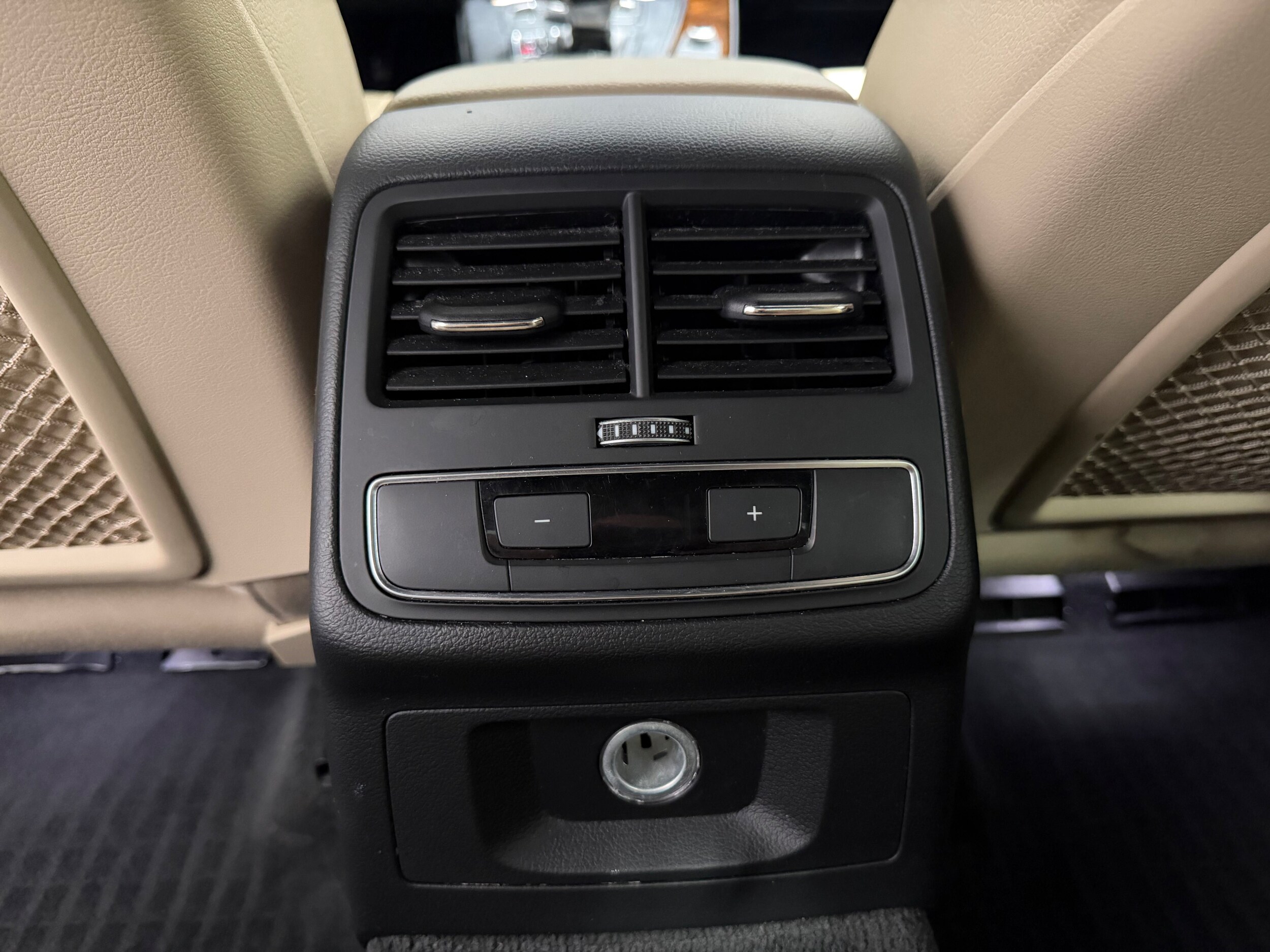 2017 Audi A4 Premium Plus - Photo 28