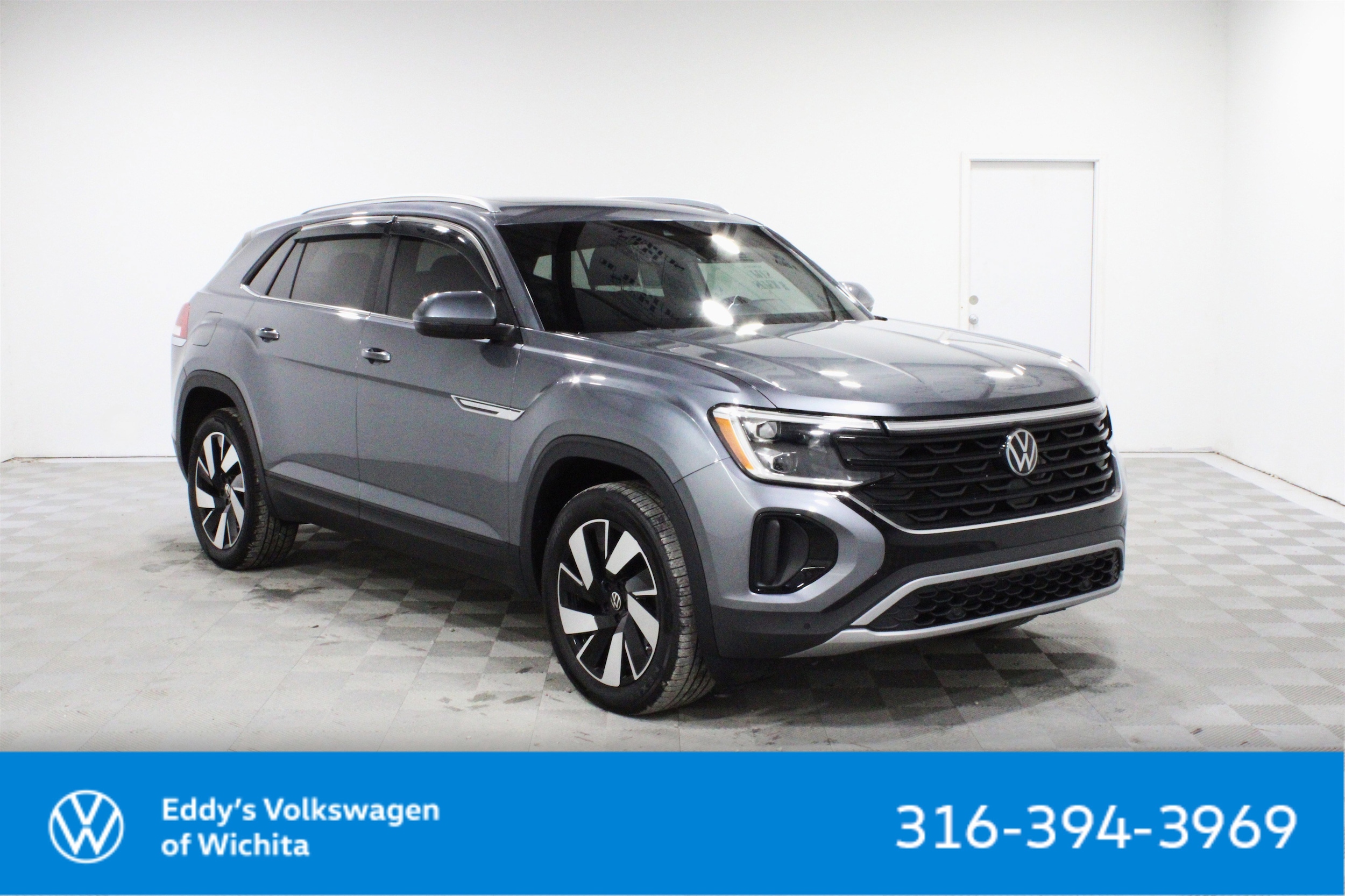 2024 Volkswagen Atlas Cross Sport 2.0T SE w/Tech 4MOTION's photo