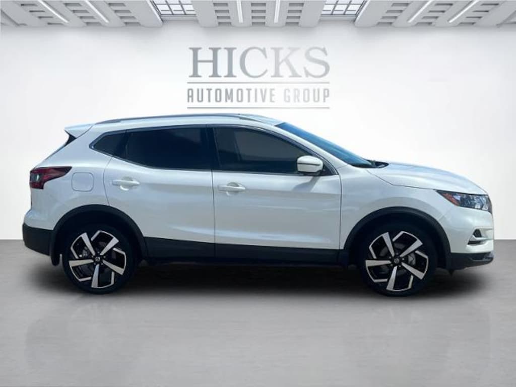 Used 2022 Nissan Rogue Sport SL SUV